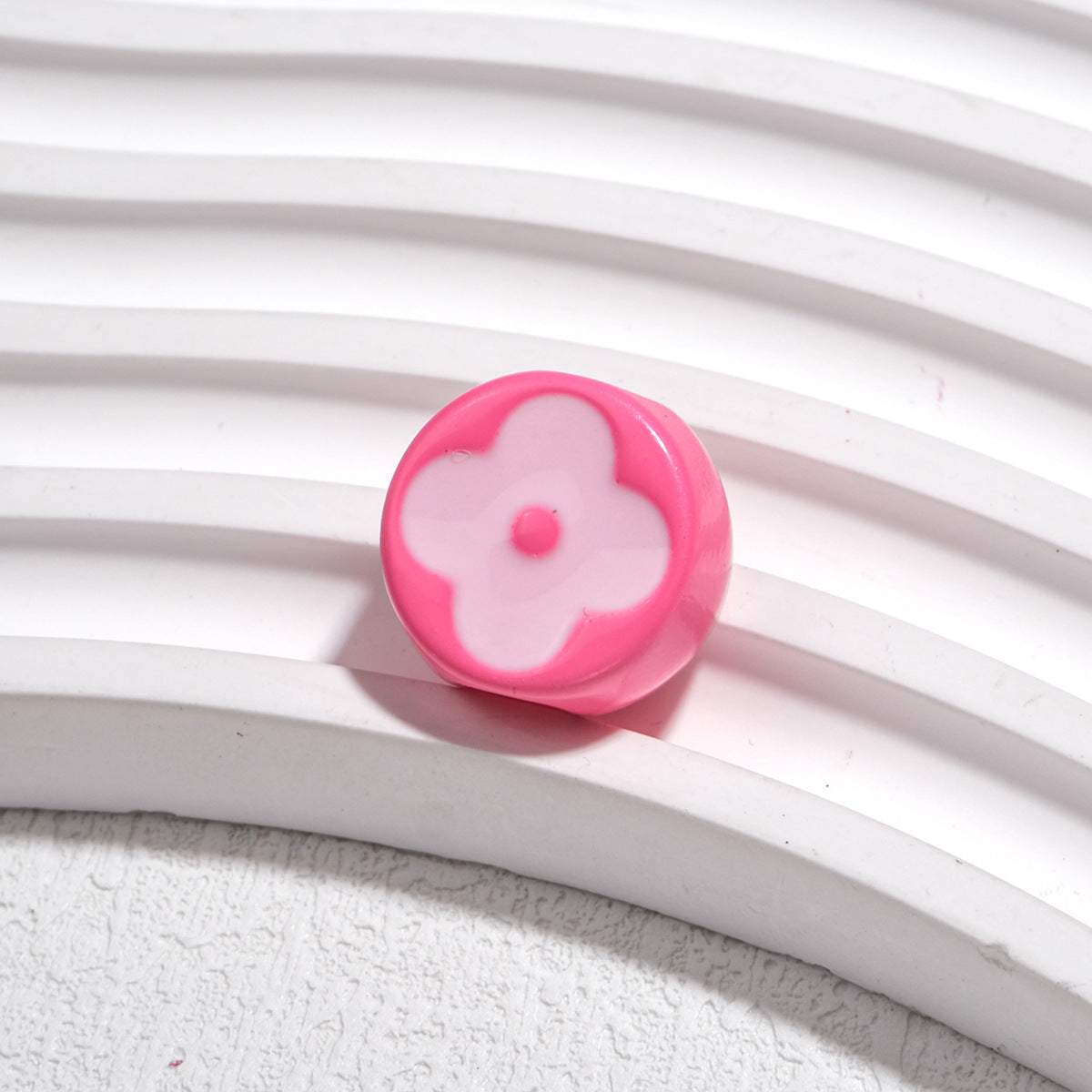 10pcs Vintage Flower Silicone Beads - 18mm Four-Leaf Clover Focal | Acrylic Bead for DIY Bracelet Keychain Jewelry Making