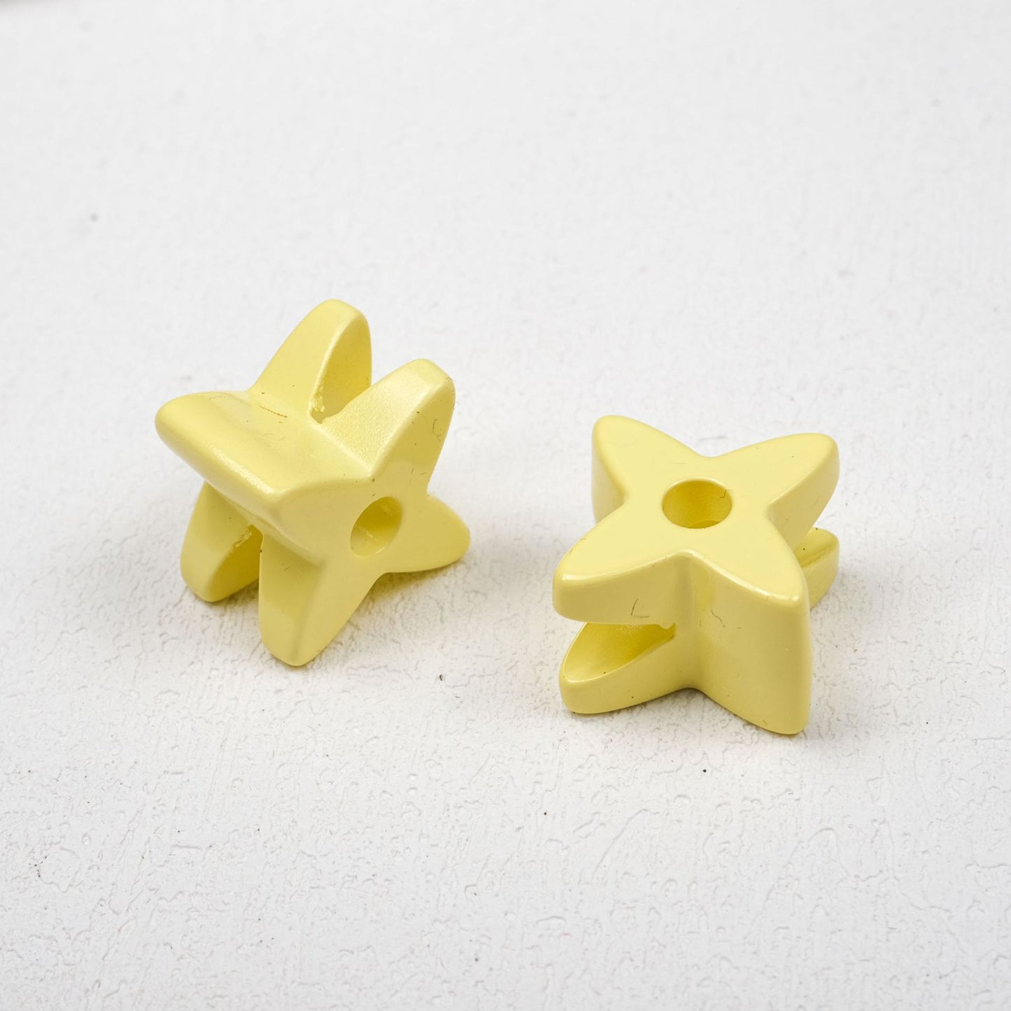 Retro 3D Starflower Beads - 25mm Large Hole Four-Pointed Star Focal | Acrylic Bead for DIY Bracelet Keychain Jewelry Making