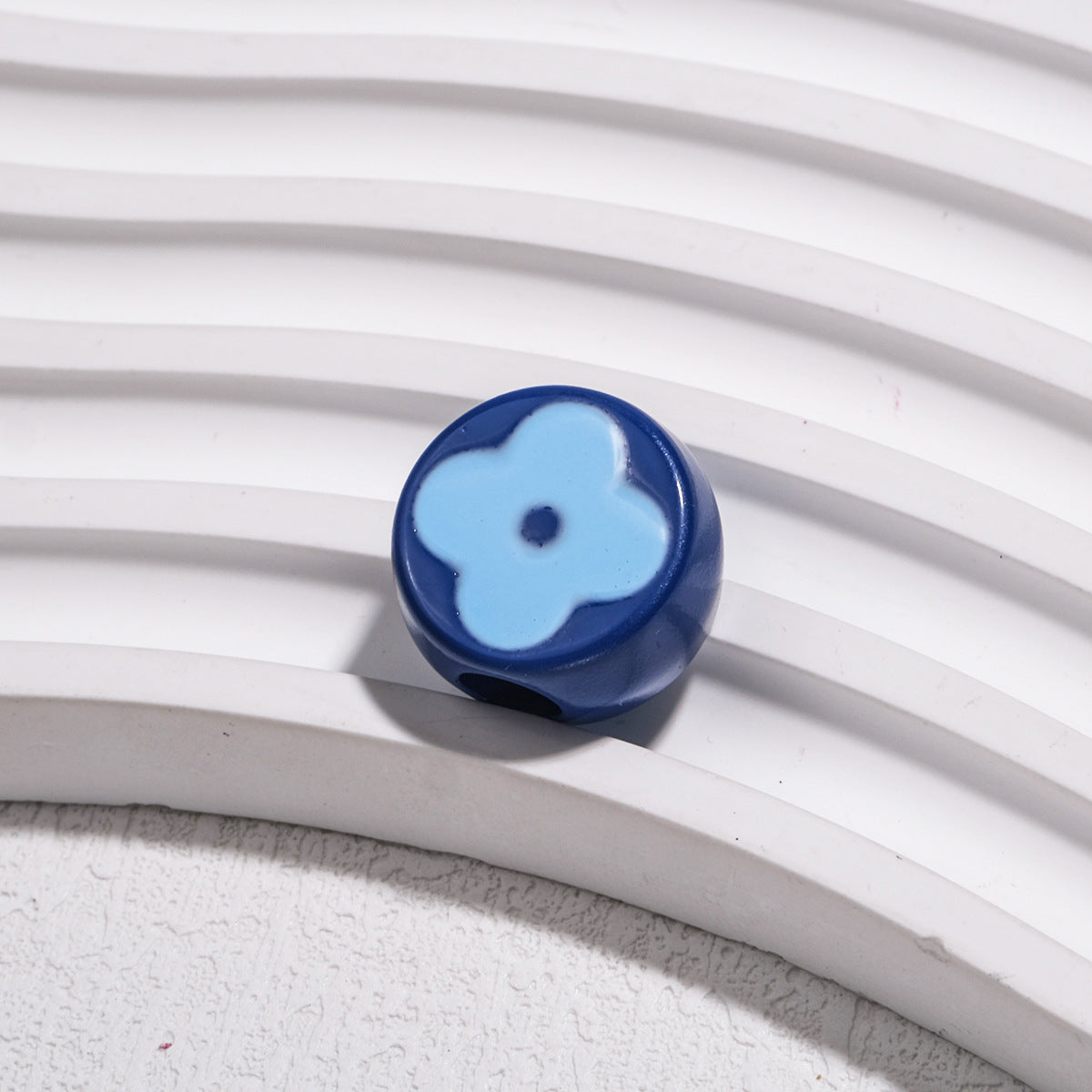 10pcs Vintage Flower Silicone Beads - 18mm Four-Leaf Clover Focal | Acrylic Bead for DIY Bracelet Keychain Jewelry Making
