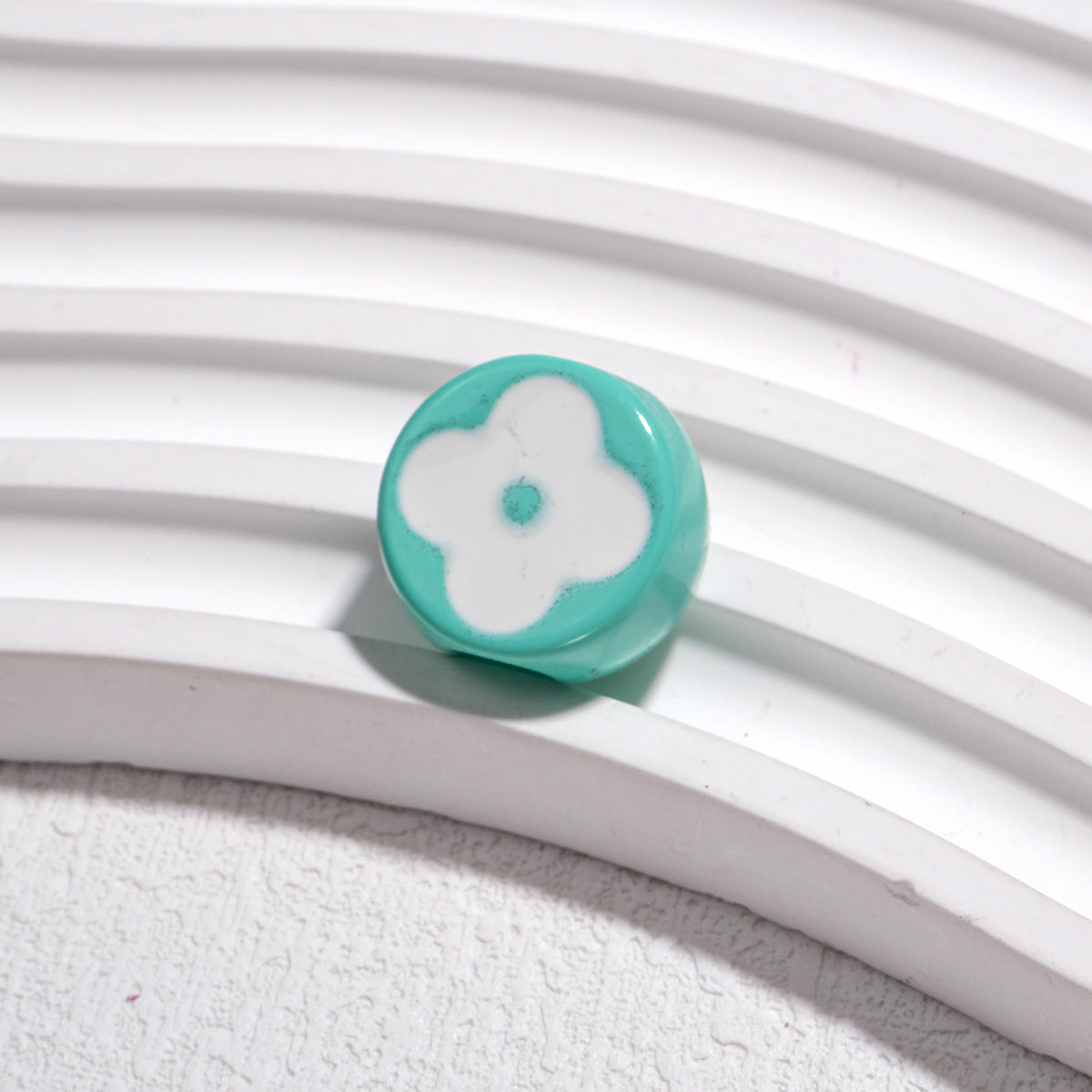 10pcs Vintage Flower Silicone Beads - 18mm Four-Leaf Clover Focal | Acrylic Bead for DIY Bracelet Keychain Jewelry Making