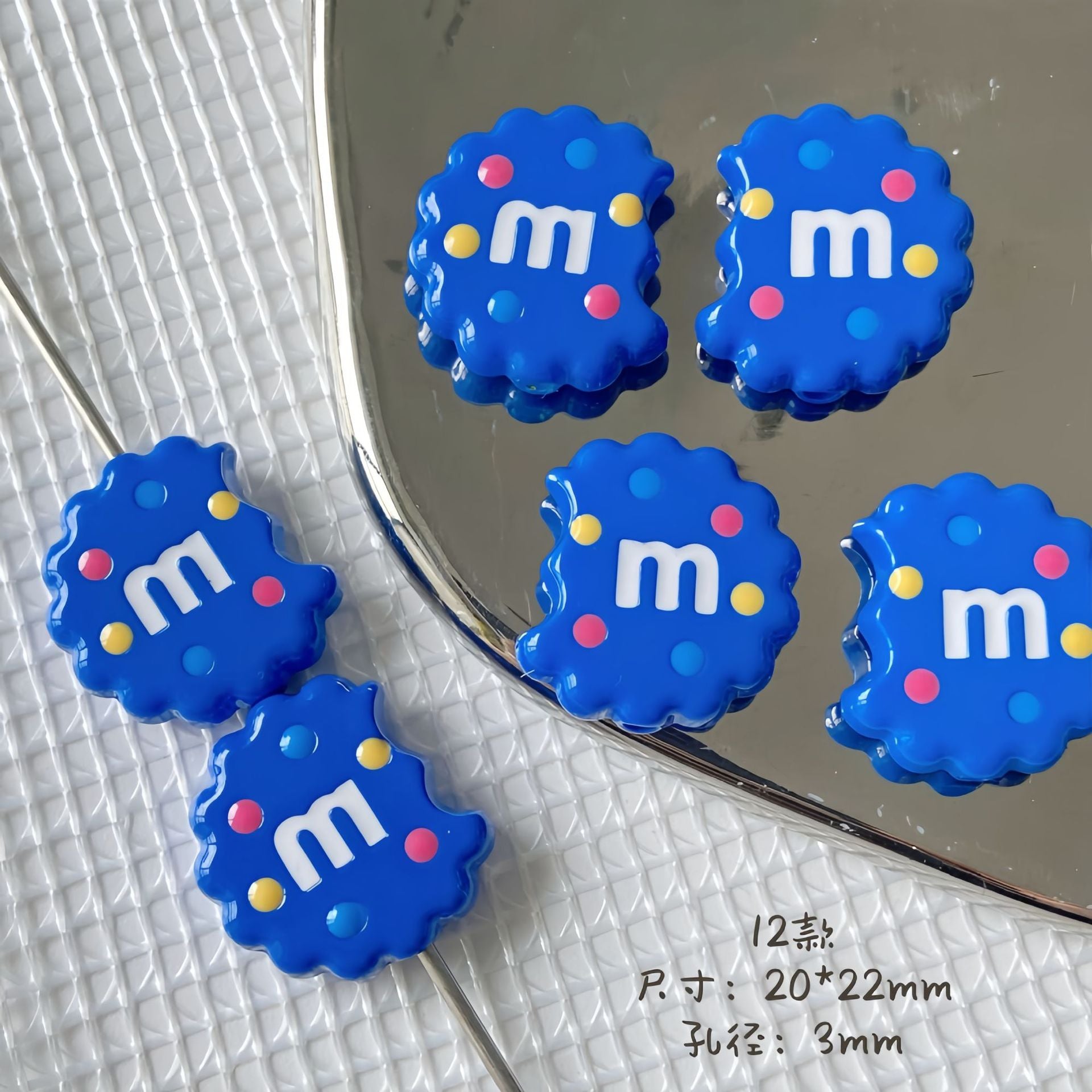 20x22mm Bitten Chocolate Chip Cookie Resin Focal Beads, 3mm Large | Acrylic Bead for DIY Bracelet Keychain Jewelry Making