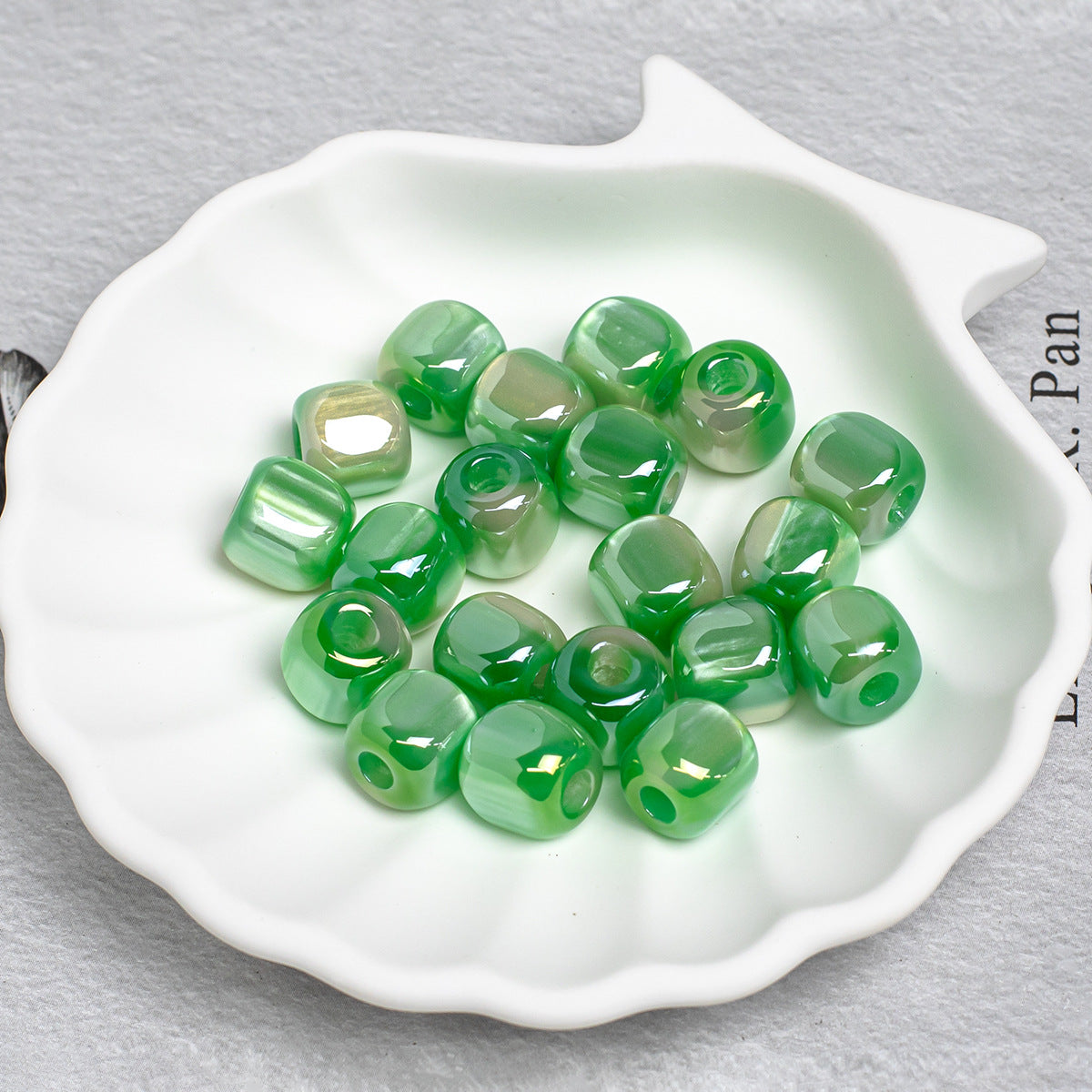 Aurora Iris Acrylic Large Hole Beads, 10/12/14mm Colorful Barrel Spacer Beads with 3/4/5mm Large Hole for DIY Beadable Pens, Keychains, Jewelry Making