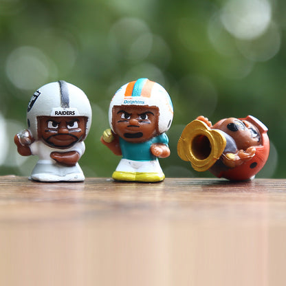 Mini American Football Player Figures Charms, 3D Resin Helmet Athletes Focal Beads & Pen Toppers for DIY Beaded Pens, Keychains, Shoe Charms, Game Day Sports Fan Gifts