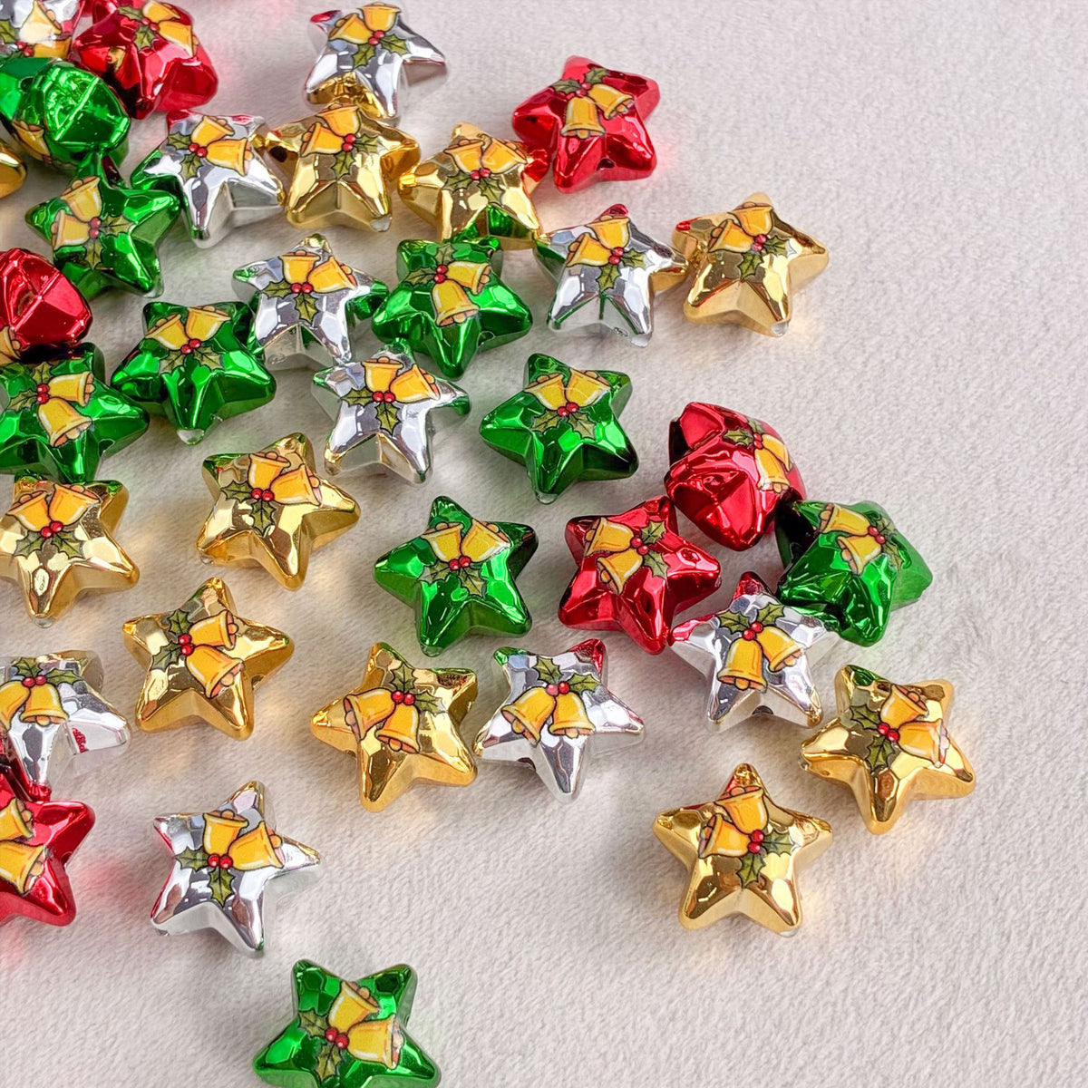 Christmas Metallic Star Beads with Jingle Bell Print, Shiny Acrylic Loose Spacer Beads for DIY Holiday Jewelry Making, Beaded Pens & Keychains   珠手工DIY手机链钥匙扣包挂配件