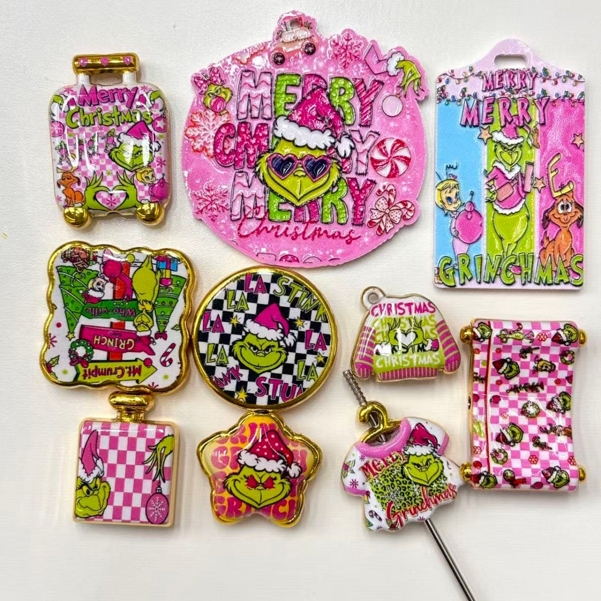 Pink Christmas Green Monster Acrylic Focal Beads & Charms, Retro Pinkmas Checkerboard Holiday Slide Beads for DIY Beadable Pens, Keychains & Crafts