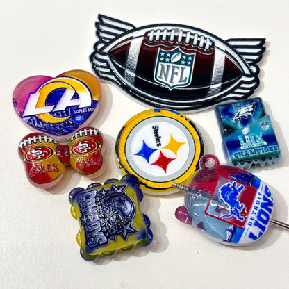 Mixed Football Acrylic Focal Beads & Hanging Charms, Game Day Team Spirit Slide Beads & Pendants Set for DIY Beadable Pens, Keychains & Crafts