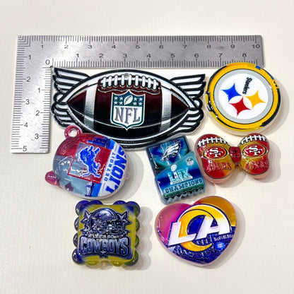 Mixed Football Acrylic Focal Beads & Hanging Charms, Game Day Team Spirit Slide Beads & Pendants Set for DIY Beadable Pens, Keychains & Crafts