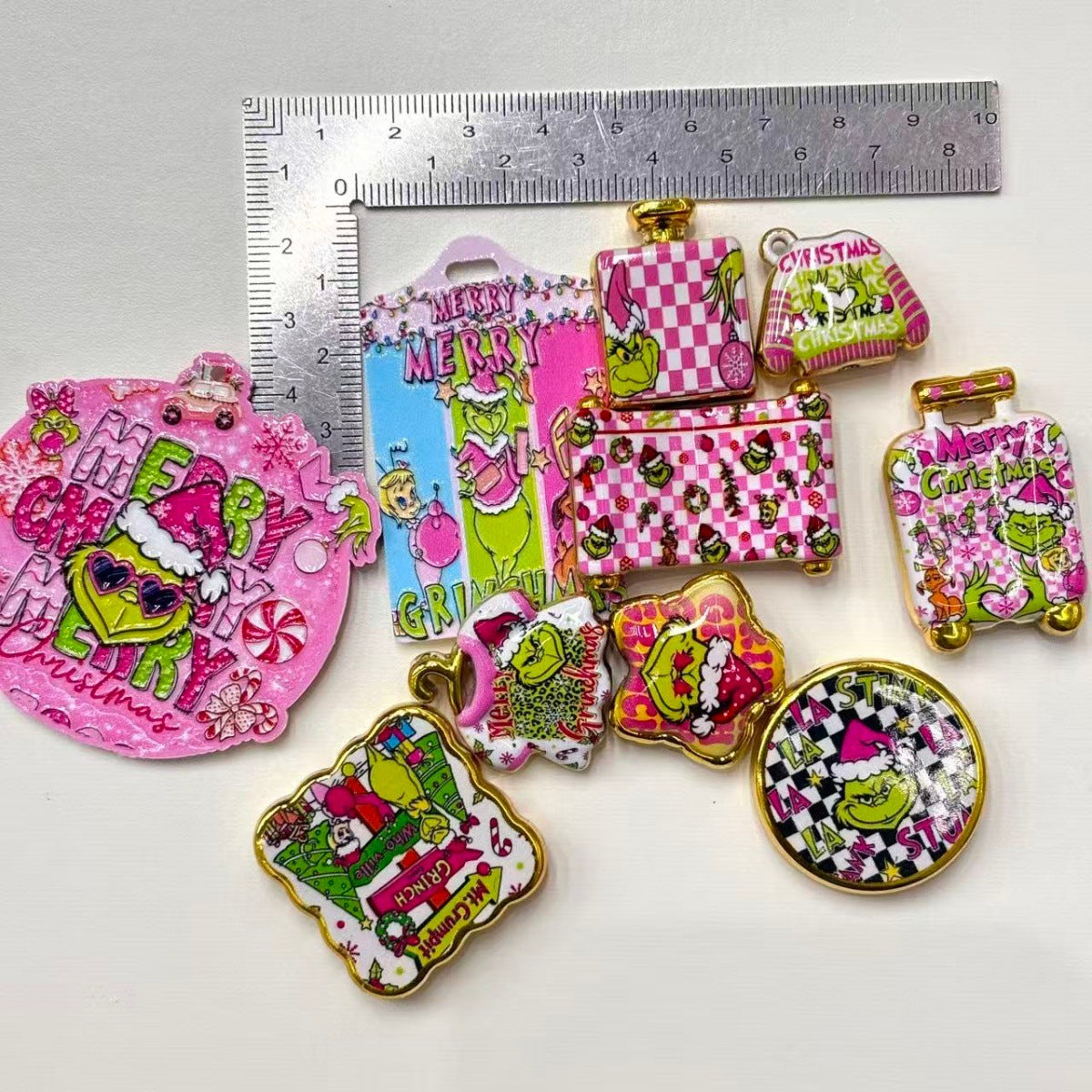 Pink Christmas Green Monster Acrylic Focal Beads & Charms, Retro Pinkmas Checkerboard Holiday Slide Beads for DIY Beadable Pens, Keychains & Crafts