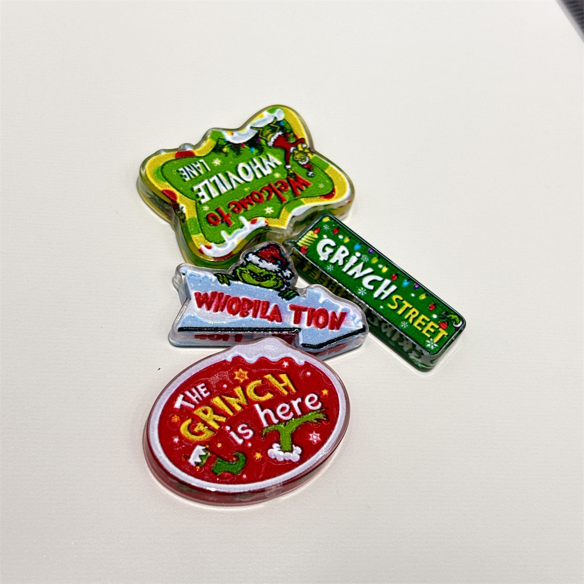 Christmas Village Street Sign Acrylic Focal Beads, Holiday Town Arrow Marker Slide Beads for DIY Beadable Pens, Keychains & Holiday Crafts