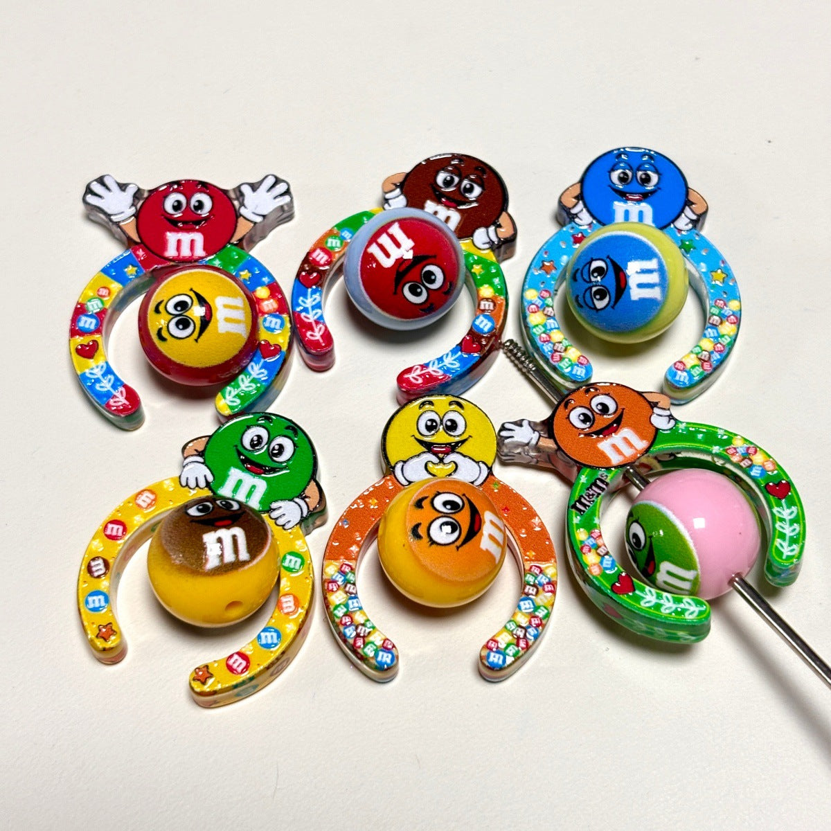 Cute Chocolate Candy Mascot Hug Frame Focal Beads, Cartoon Sweet Bean Spacer Charms for DIY Beadable Pens, Keychains & Wristlets