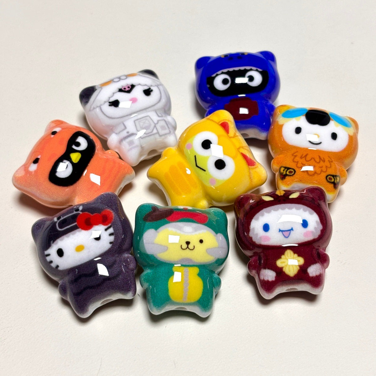 Kawaii Animal Onesie Costume Acrylic Focal Beads, Cute Chibi Cosplay Friends Beads for DIY Beadable Pens & Keychains