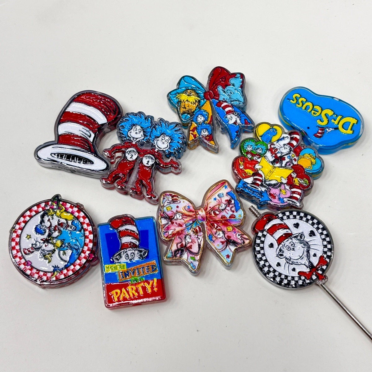 Rhyming Storybook Cat Acrylic Focal Beads, Striped Stovepipe Hat & Blue Hair Twins Beads for DIY Beadable Pens & Keychains