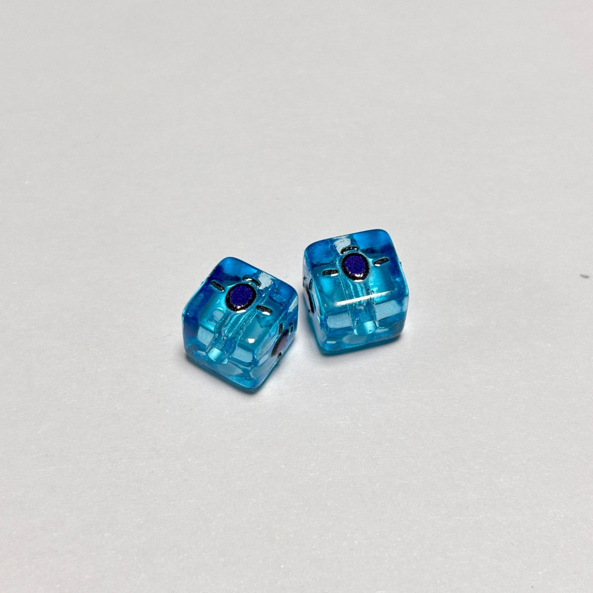 Translucent Jelly Dice Acrylic Focal Beads, 3D Crystal Emoji Cube Beads for DIY Beadable Pens & Keychains