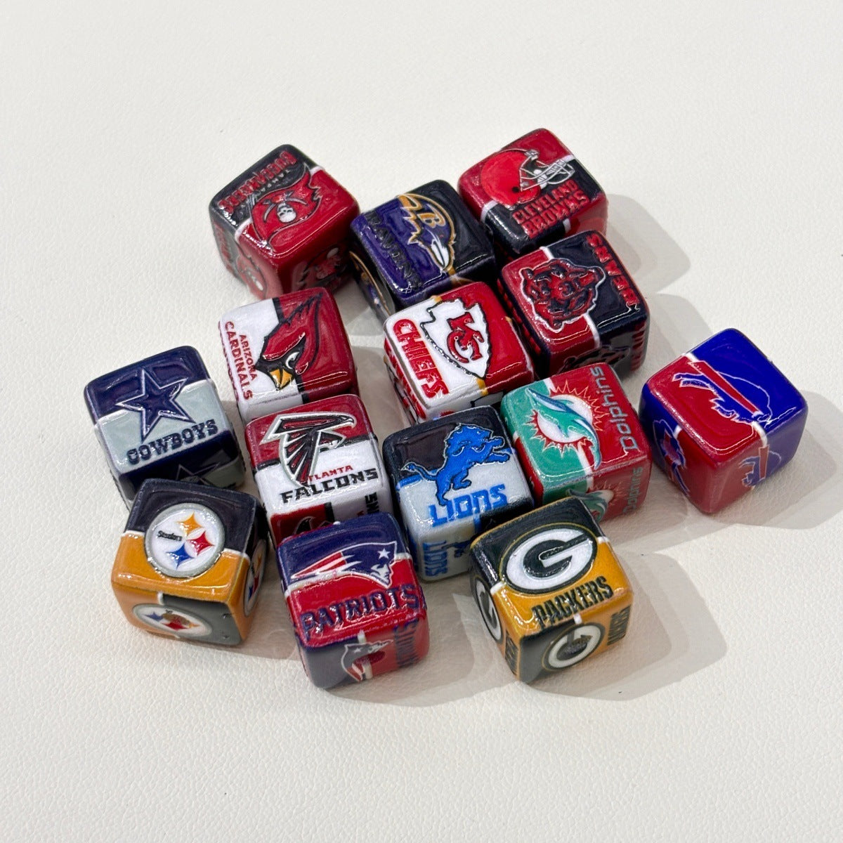 Pro Football Team Dice Acrylic Focal Beads, 3D Game Day Cube & Mascot Square Beads for DIY Beadable Pens & Keychains