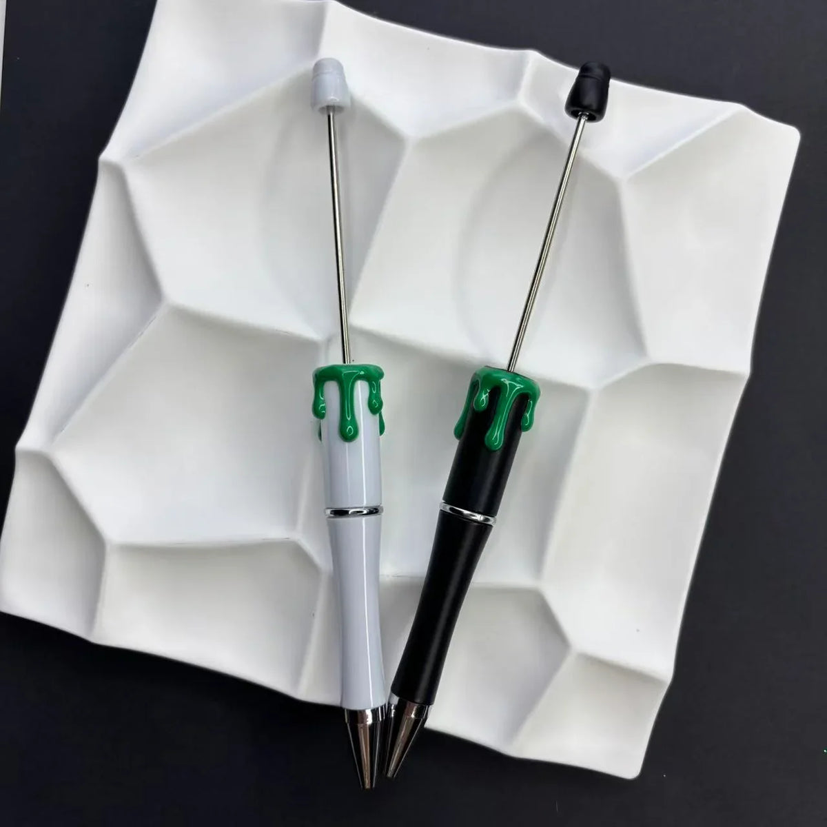 Handmade Halloween bloody pens, red blood and green blood | DIY Beadable Pen Craft Gift Idea