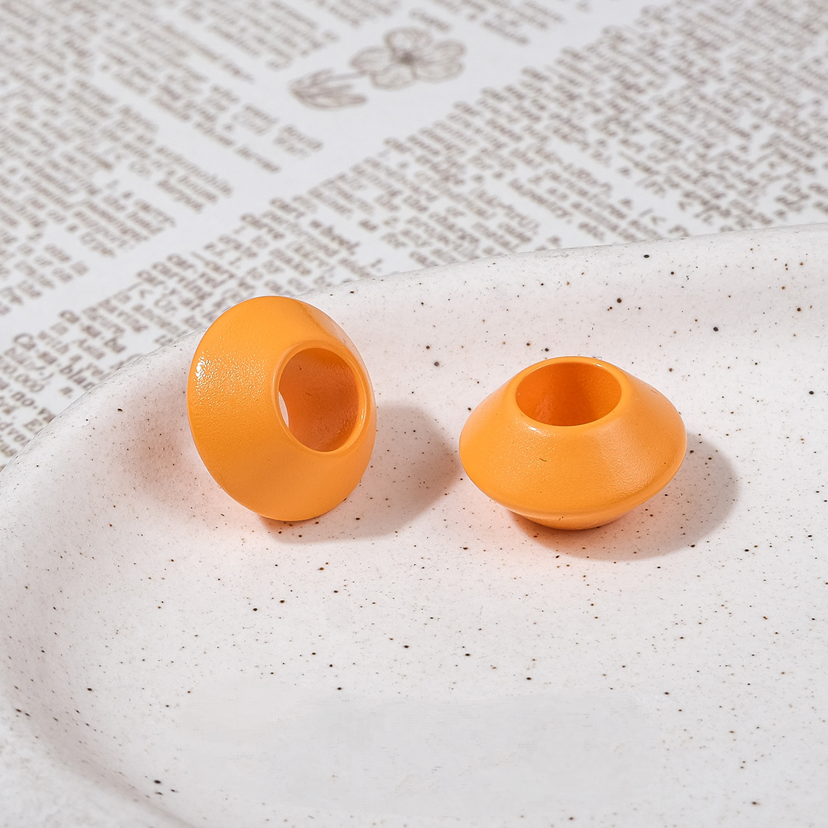 7.3mm Large Hole UFO Saucer Acrylic Beads - 16mm Lacquered Chunky | Acrylic Bead for DIY Bracelet Keychain Jewelry Making
