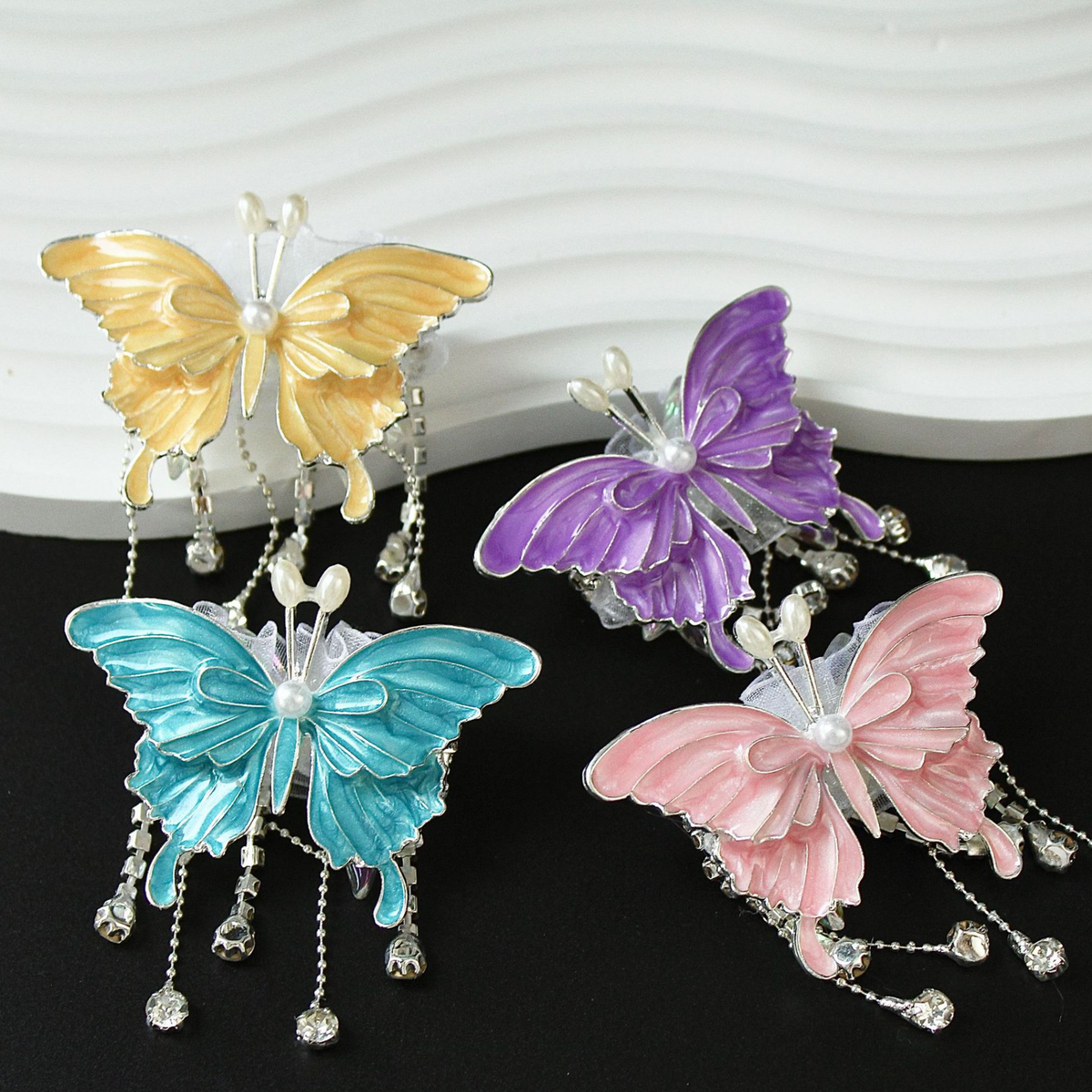 New 3D Three-dimensional Large Butterfly Tassel Spun Yarn Straight | Metal Rhinestone Bead for DIY Jewelry & Bracelet Craft