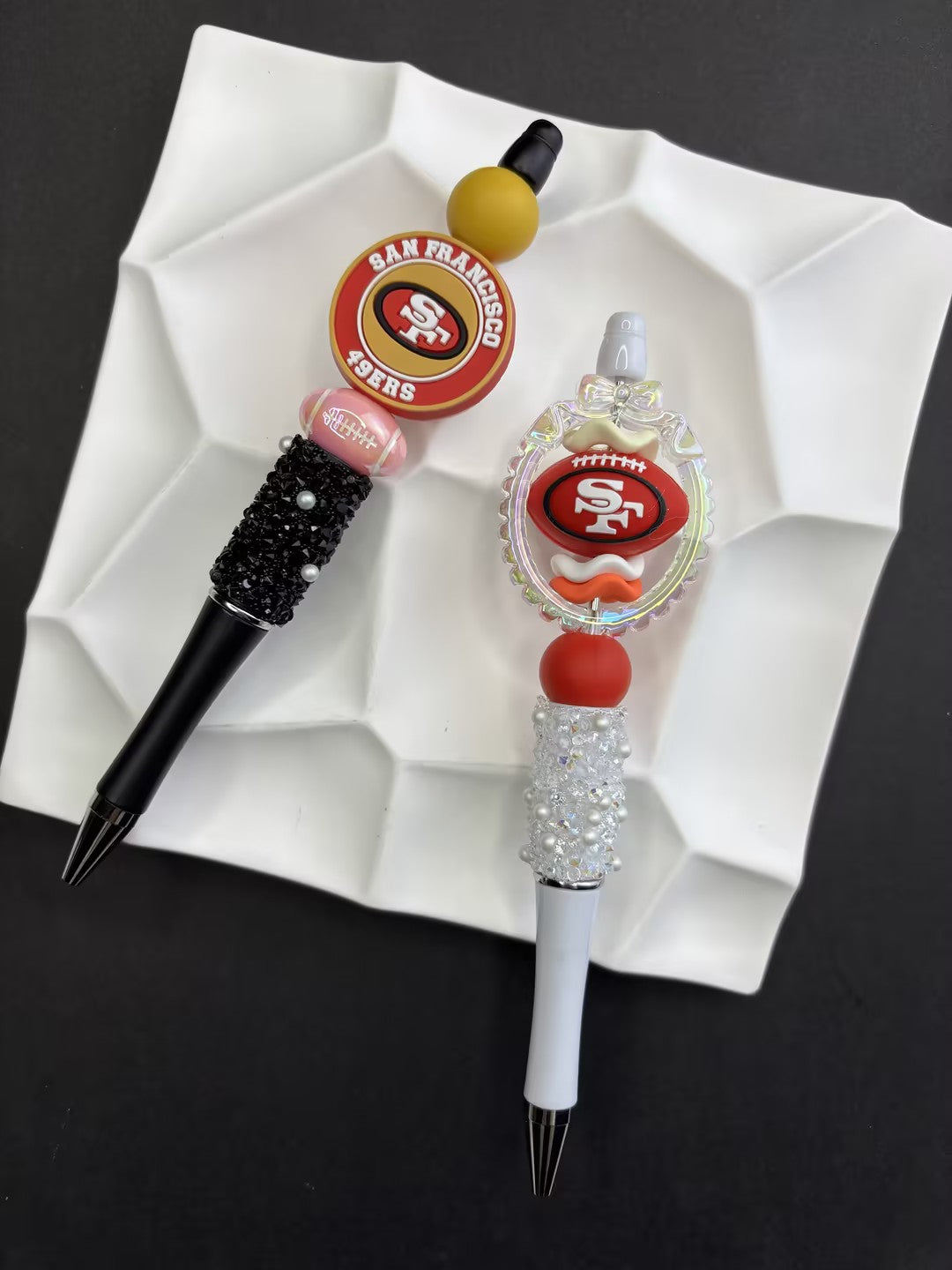 NFL Team Silicone Bead Set –NFL Team Combo Packs | DIY Sports Fan Bracelet & Keychain Craft Bead