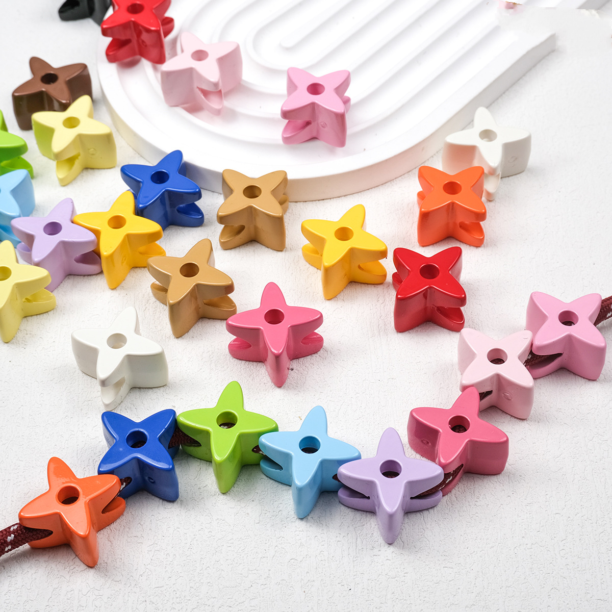 Retro 3D Starflower Beads - 25mm Large Hole Four-Pointed Star Focal | Acrylic Bead for DIY Bracelet Keychain Jewelry Making