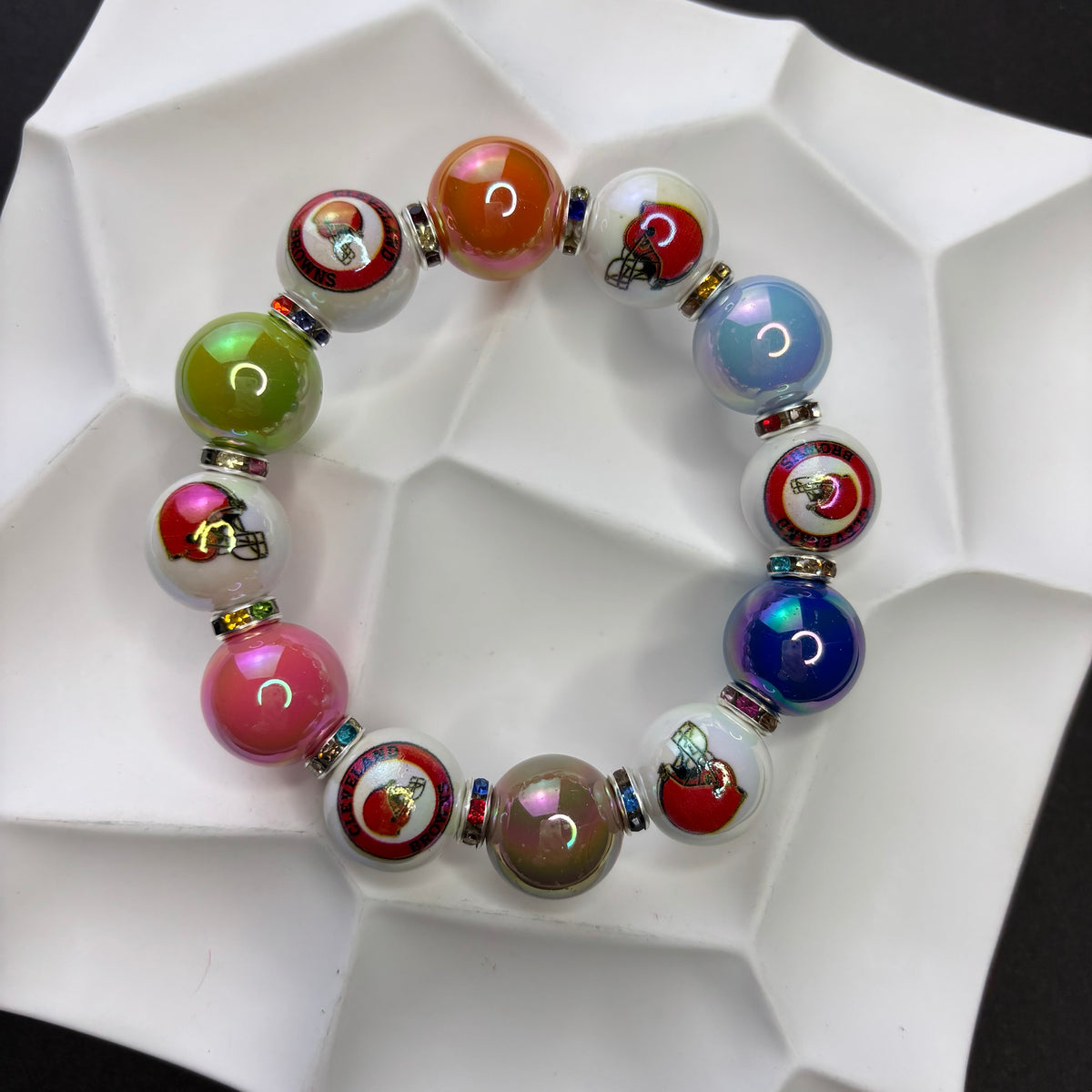 NFL Team Beaded Bracelet – Silicone & Acrylic Beads Fan Jewelry | DIY Sports Fan Bracelet & Keychain Craft Bead