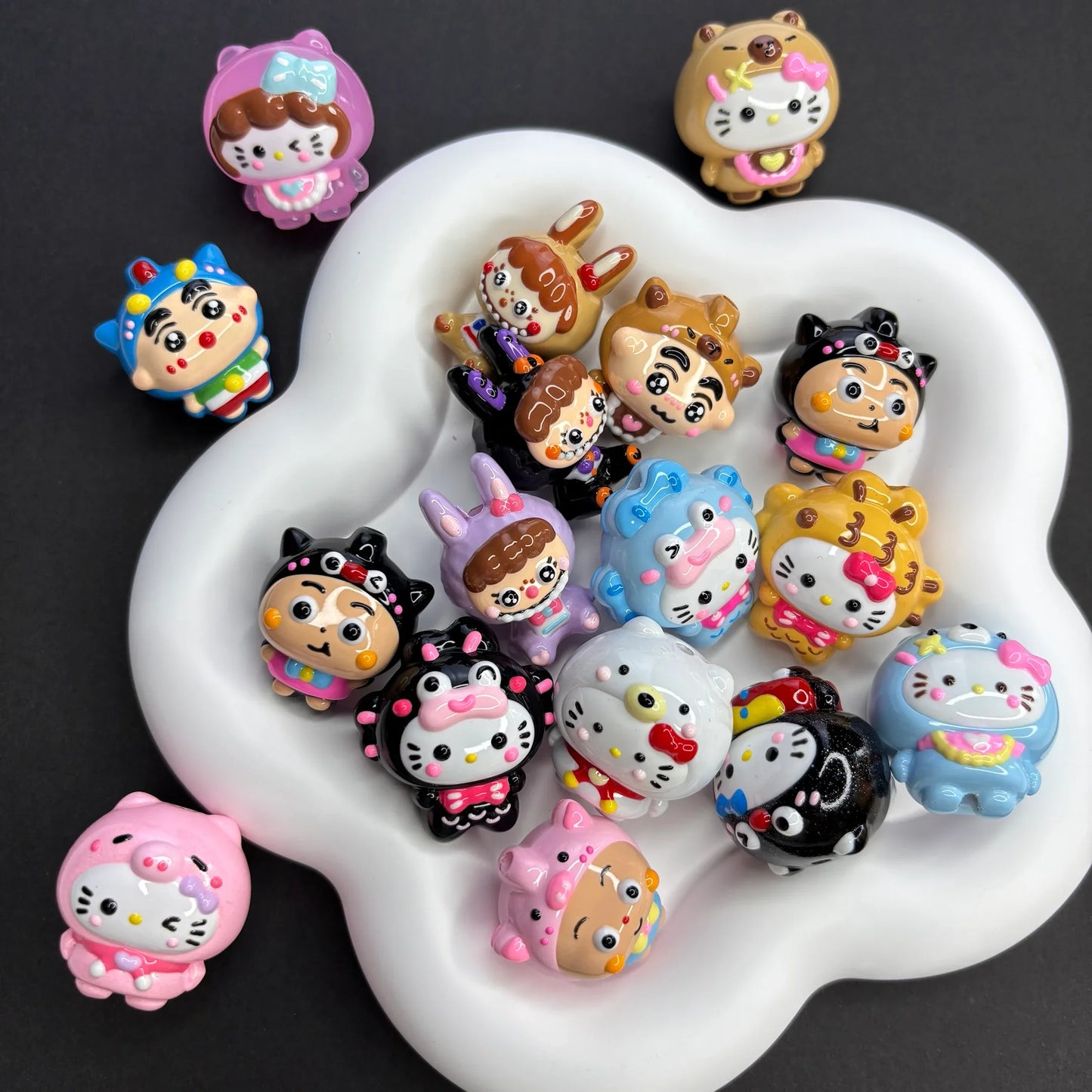 Cartoon Sanri Acrylic 3D Three-dimensional Glossy Hand-painted Beads