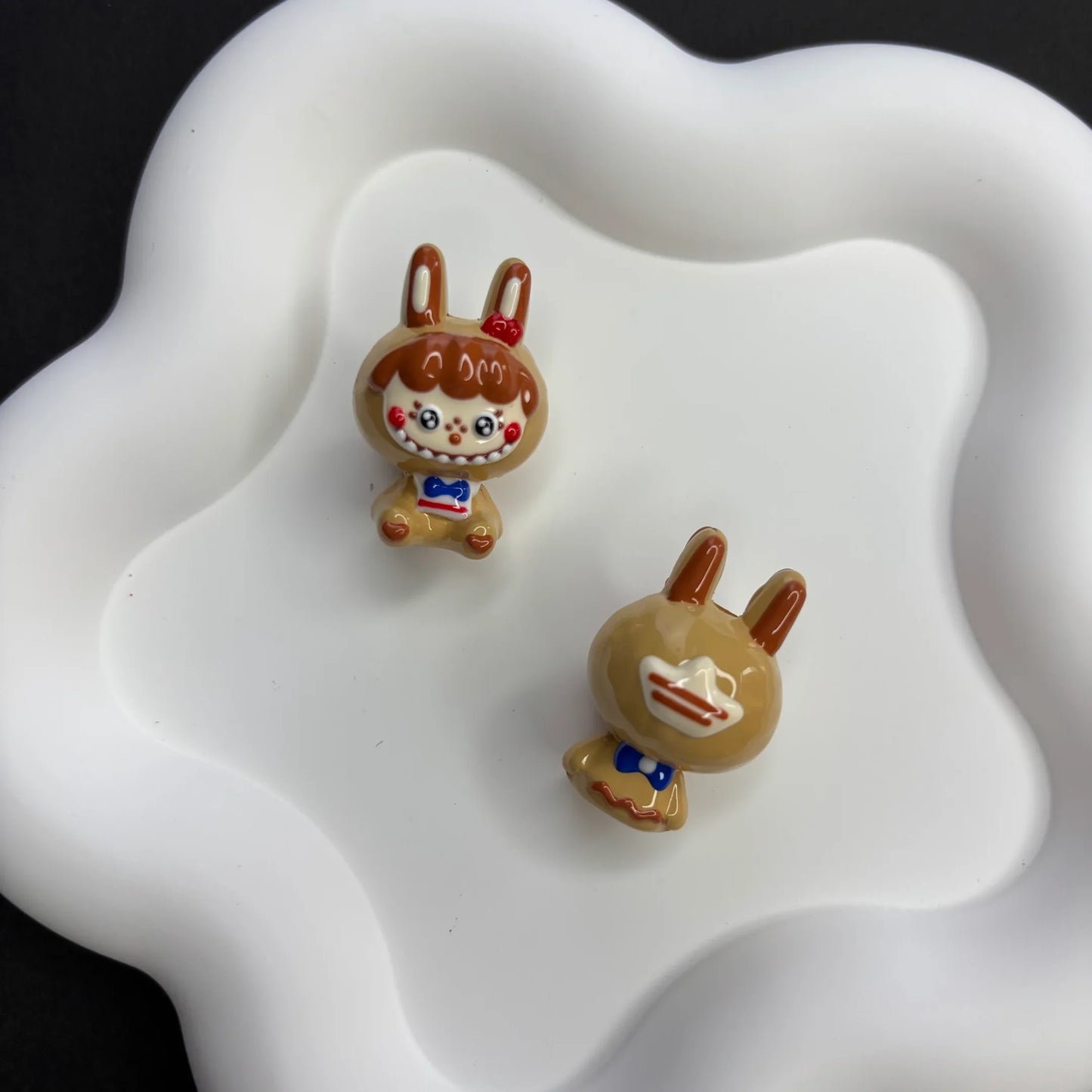 Cartoon Sanri Acrylic 3D Three-dimensional Glossy Hand-painted Beads