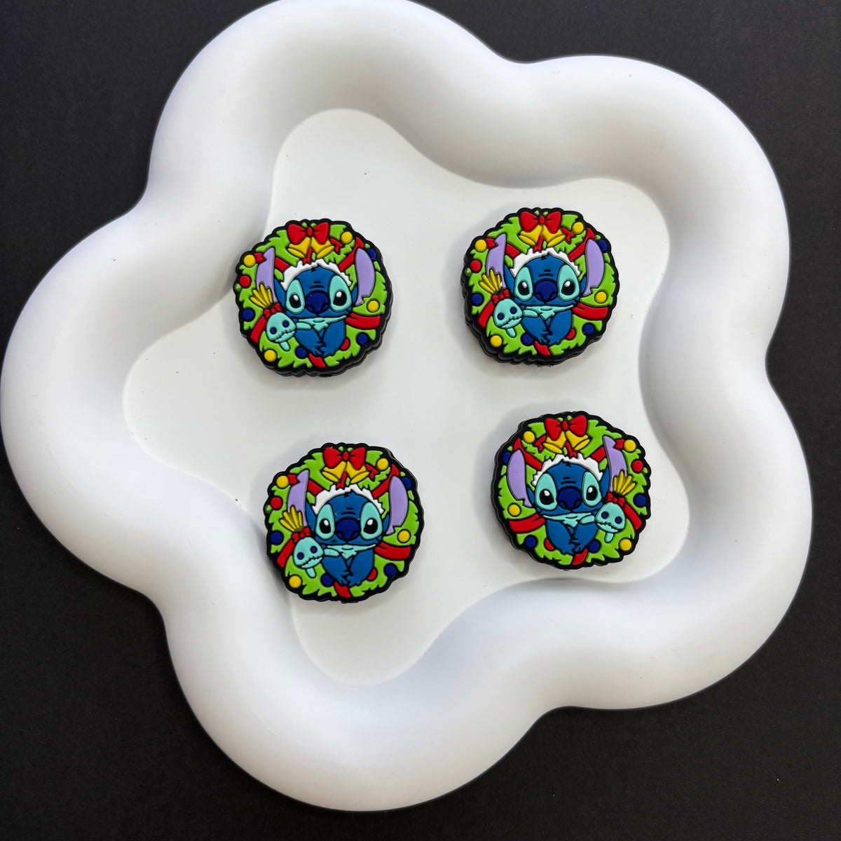 Christmas-themed Round Stitc Silicone Accent Bead | Silicone Focal Bead for DIY Keychain & Pen Wrap