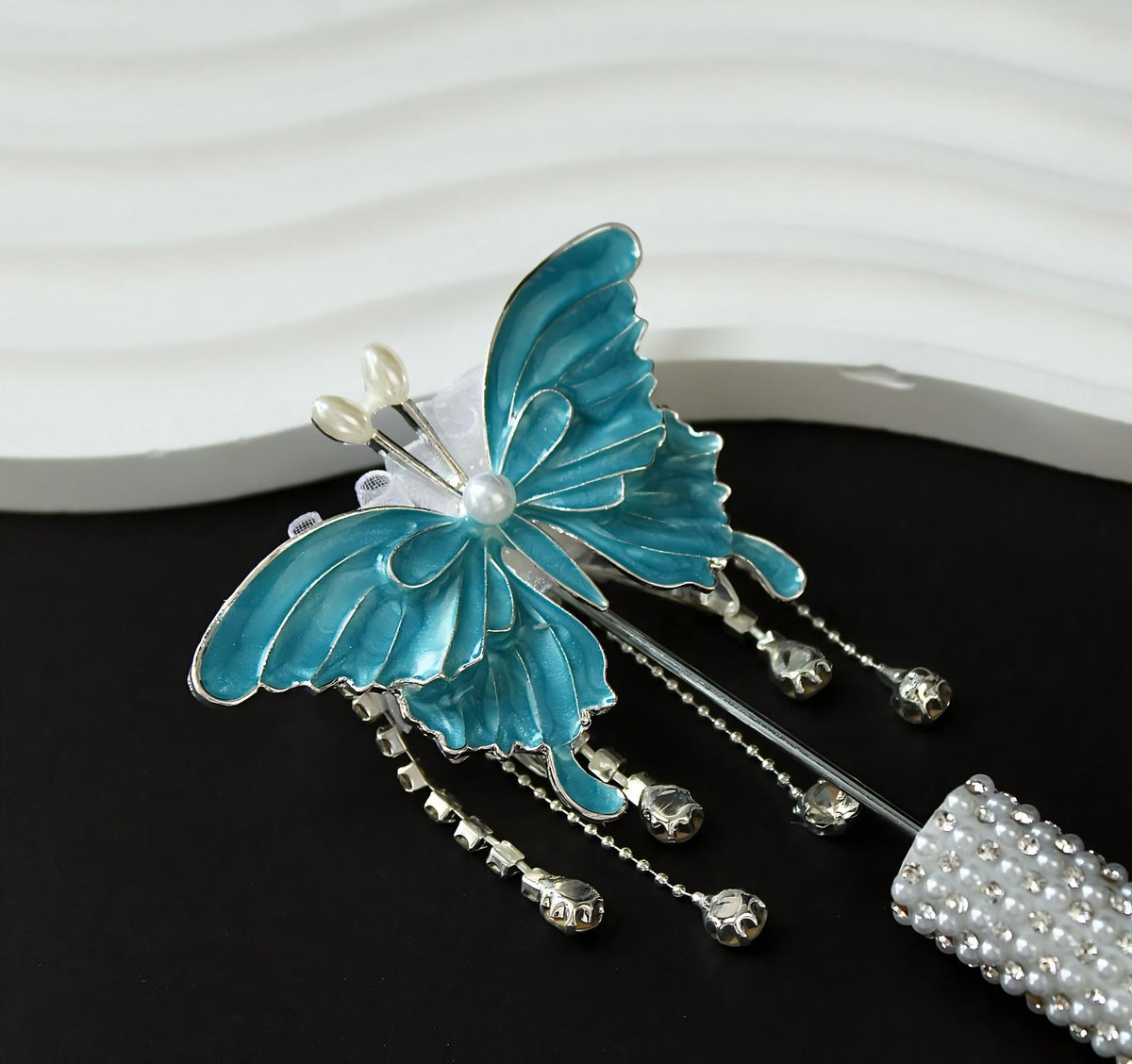 New 3D Three-dimensional Large Butterfly Tassel Spun Yarn Straight | Metal Rhinestone Bead for DIY Jewelry & Bracelet Craft