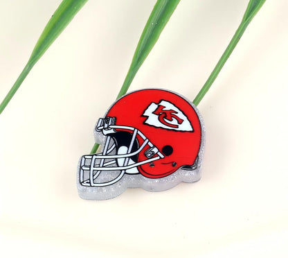 American NFL Team Helmet Acrylic Beads with Sparkling Silver Glitter, 22*26MM