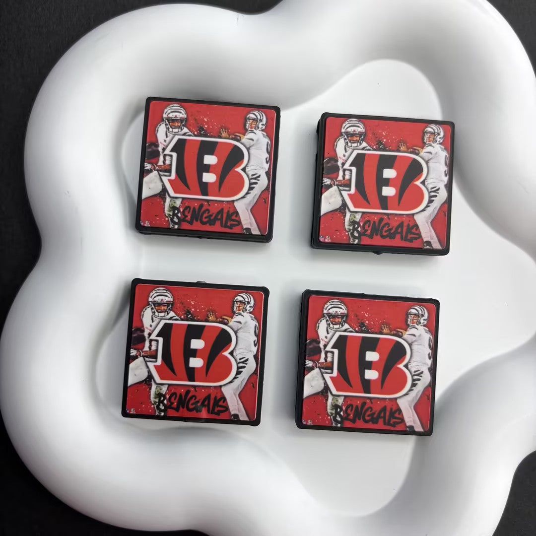 30*30 NFL Fan Bricks | DIY Sports Fan Bracelet & Keychain Craft Bead