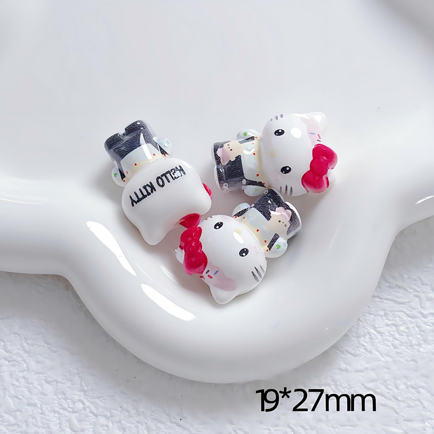 Kawaii Cartoon Kitty Silicone Focal Beads - Suntanned & Classic | Acrylic Bead for DIY Bracelet Keychain Jewelry Making