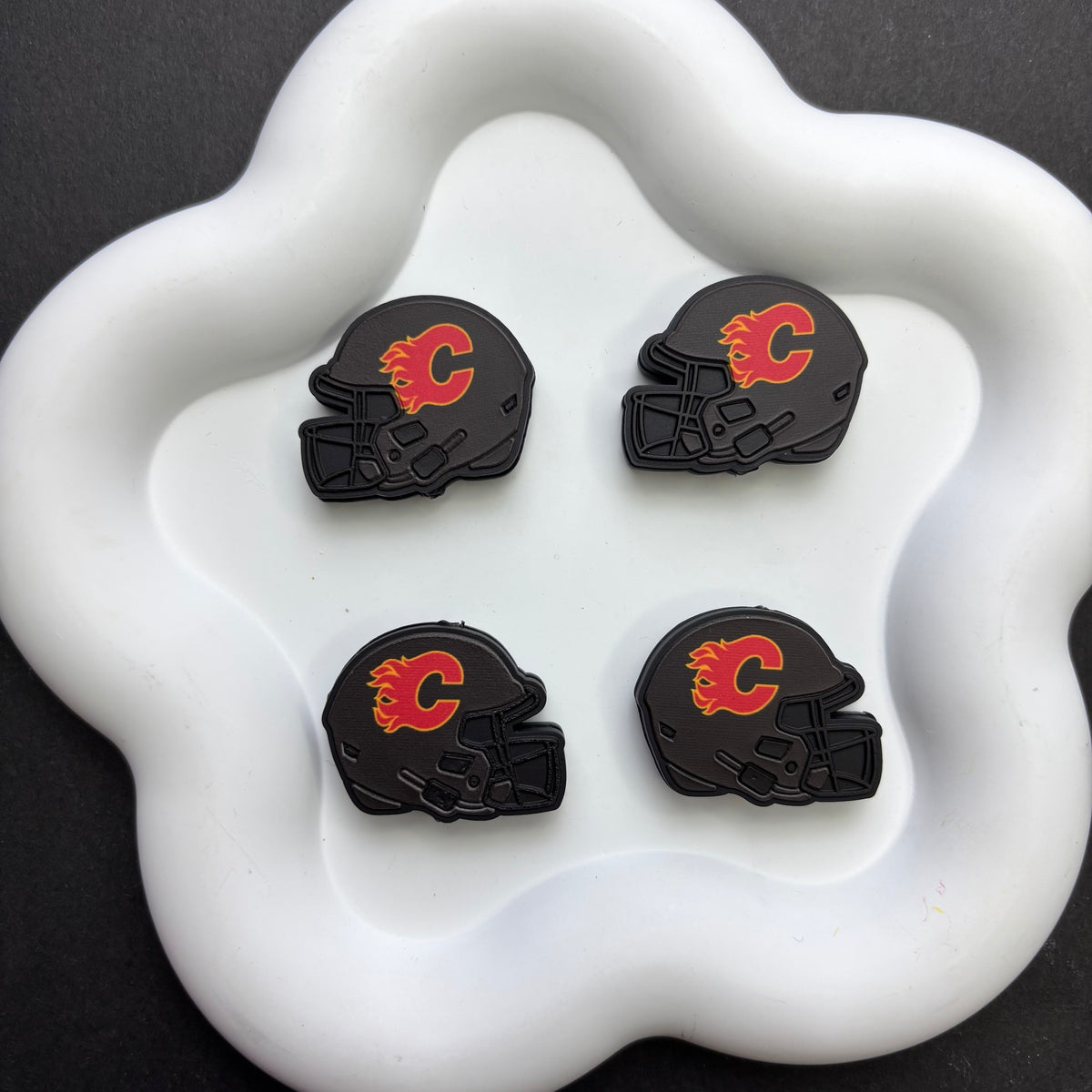 NHL Team Helmet Silicone Focal Beads | 3D Sports Team Logo Helmet Beads for DIY Beadable Pens, Keychains, Lanyards | Gifts for Ice Hockey Fans & Crafters