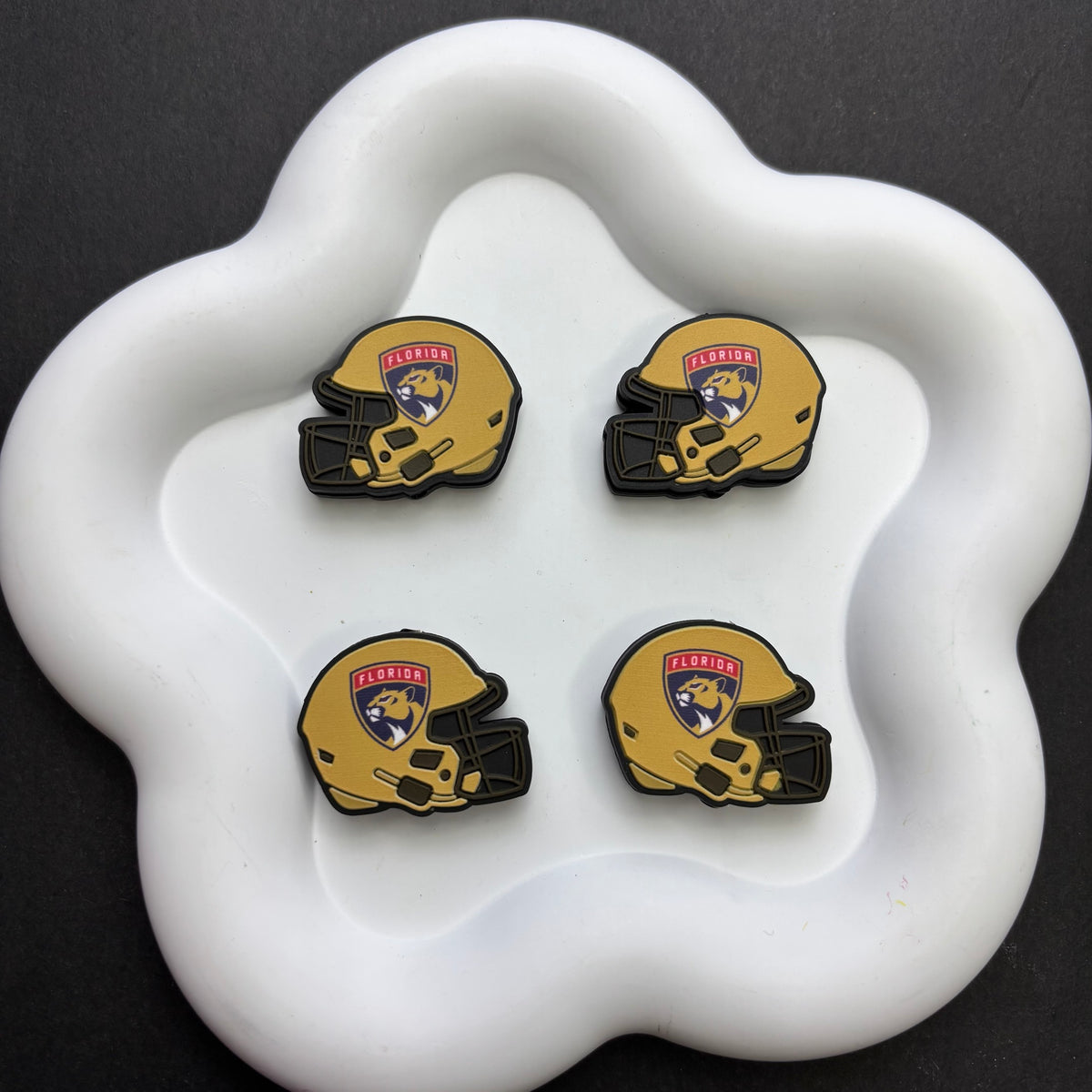 NHL Team Helmet Silicone Focal Beads | 3D Sports Team Logo Helmet Beads for DIY Beadable Pens, Keychains, Lanyards | Gifts for Ice Hockey Fans & Crafters