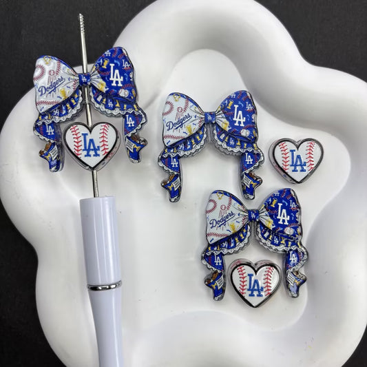 LA Baseball Team Ribbon Bow & Heart Acrylic Focal Beads Set, Game Day Dodgers Baseball Loose Spacer Beads with Large Hole for Beadable Pens, Keychains & DIY Crafts