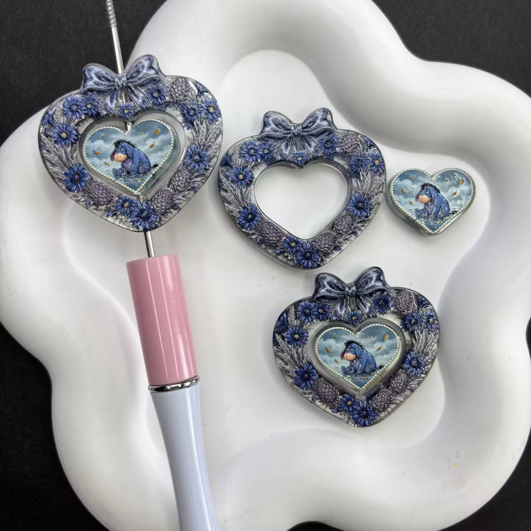 Cute Pooh & Friends Floral Heart Frame Acrylic Focal Beads Set, Kawaii Bear Piglet Eeyore Tigger Loose Spacer Beads with Large Hole for Beadable Pens, Keychains & DIY Crafts