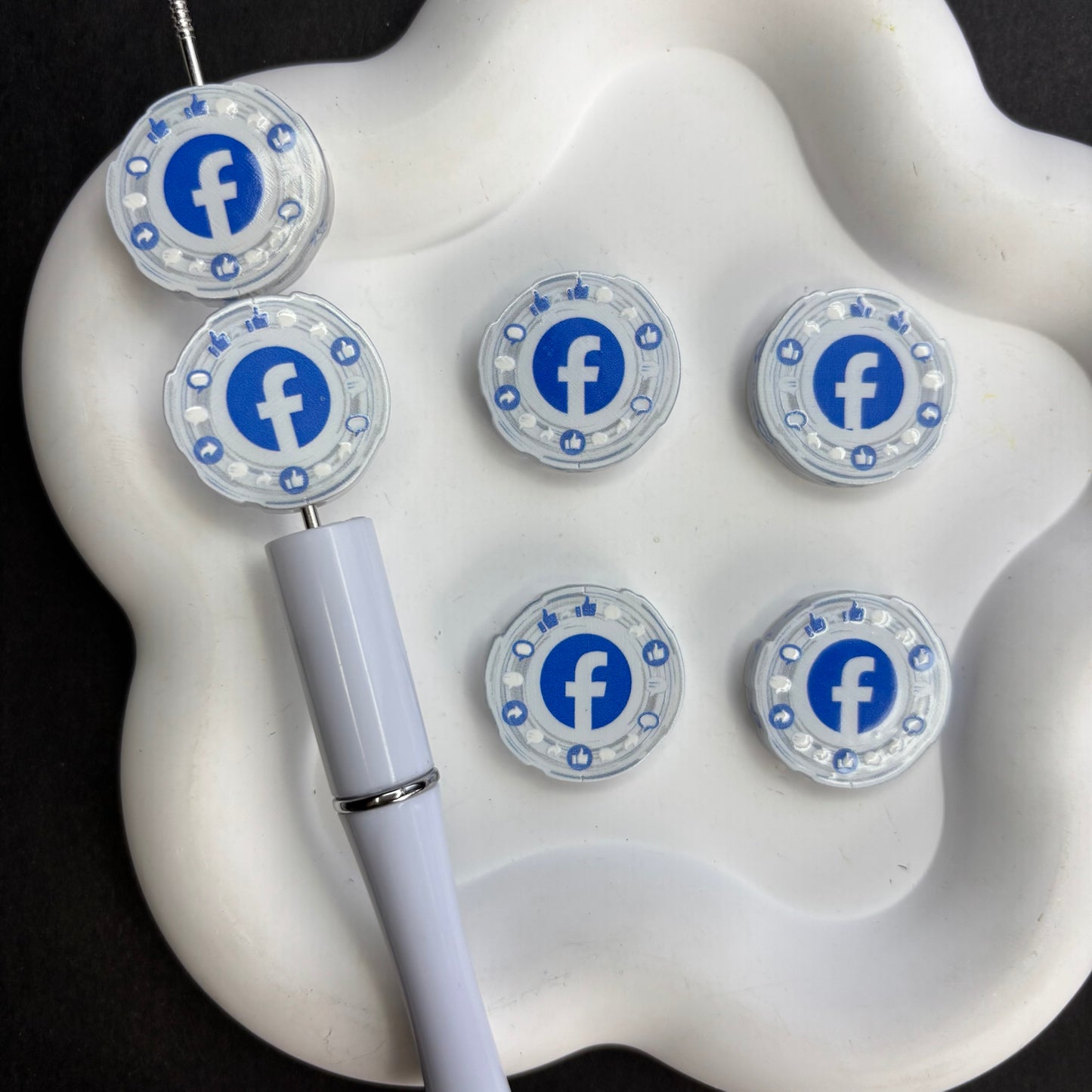 Famous Brands Focal Beads Acrylic Logo Character Beads for Beadable Pens DIY Jewelry Making