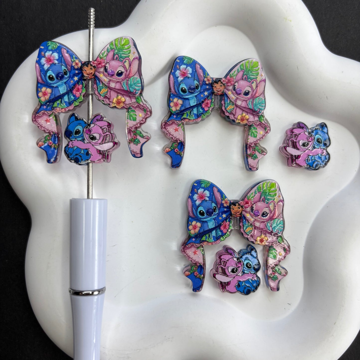 Blue & Pink Alien Bow Focal Beads Hawaiian Tropical Koa Alien Acrylic Beads for Beadable Pens DIY Crafting