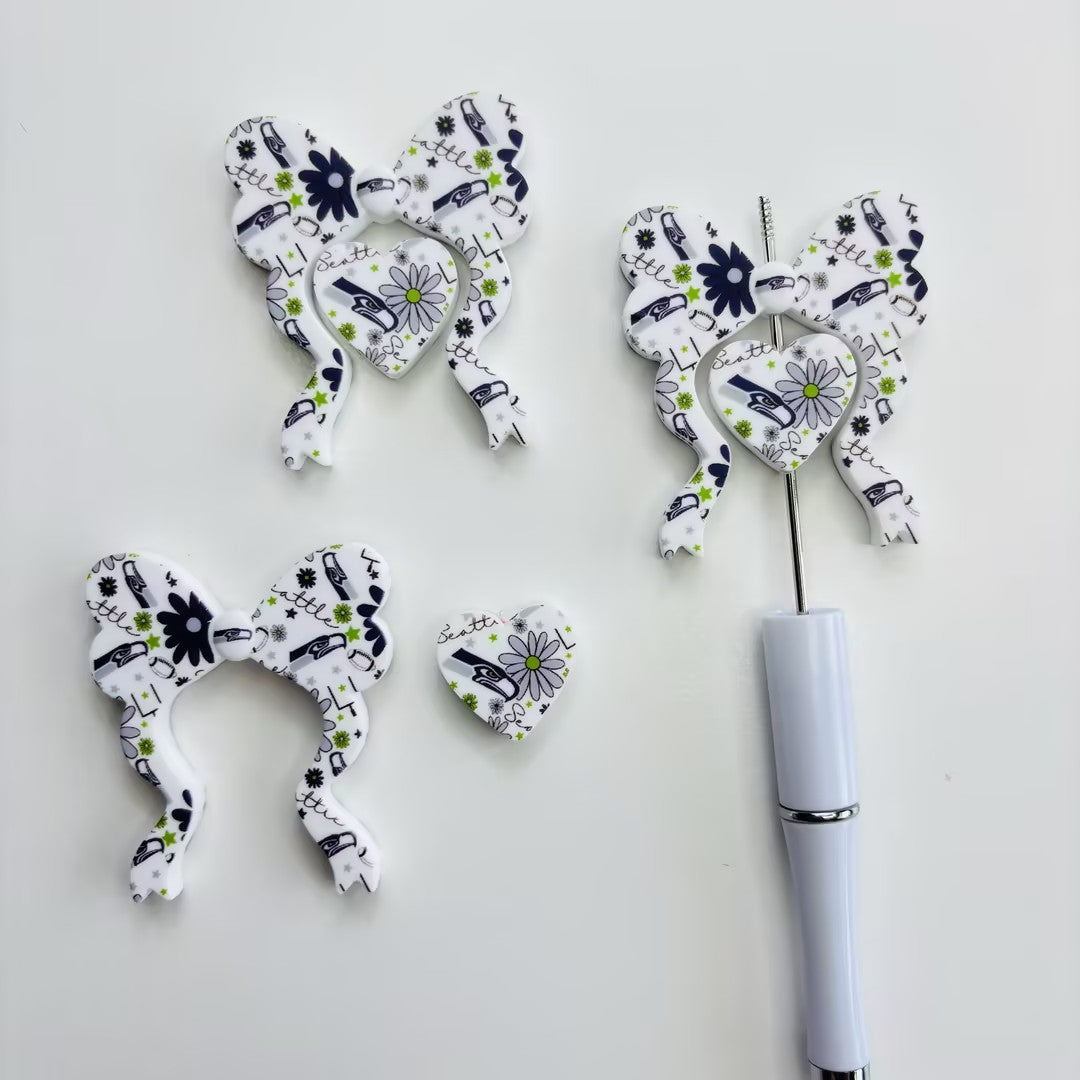 2-Piece Sports Bow & Heart Silicone Focal Beads Set – Game Day Hollow Ribbon Bow with Heart Beads for Beadable Pens, Keychains & Wristlets