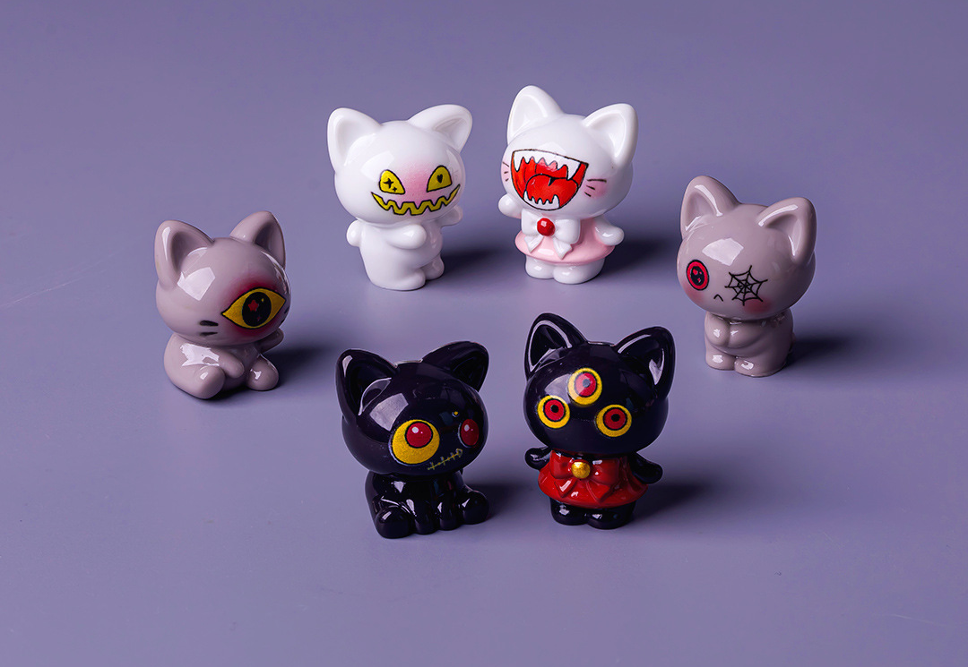 Creepy Cute Monster Cat Miniature Statues Set, Dark Goth Spooky Kitten Resin Figures, Halloween Office Desk Decor, Car Dashboard & Collector Gift
