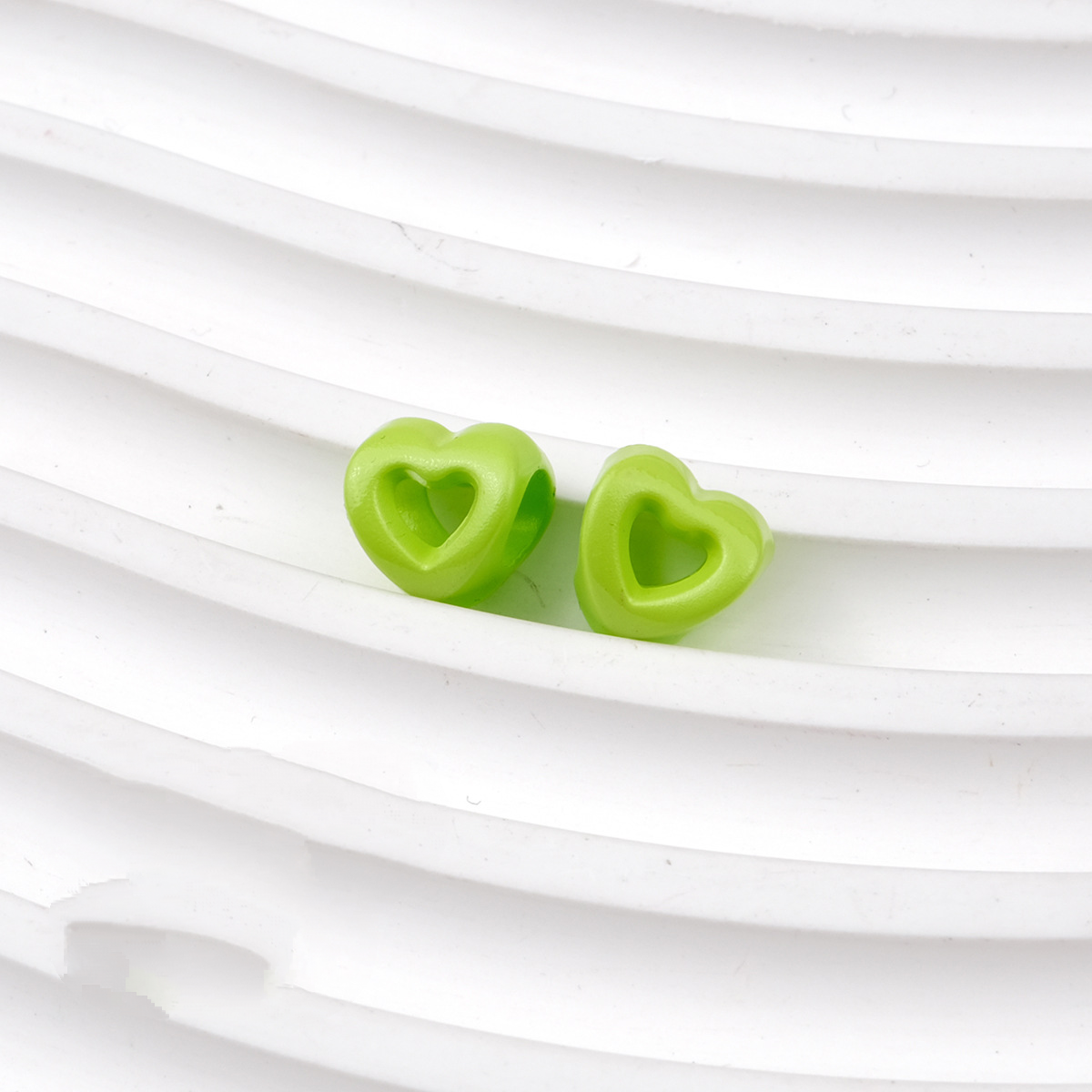Hollow Heart Large Hole Acrylic Beads - 9mm Lacquered Heart Charms | Acrylic Bead for DIY Bracelet Keychain Jewelry Making