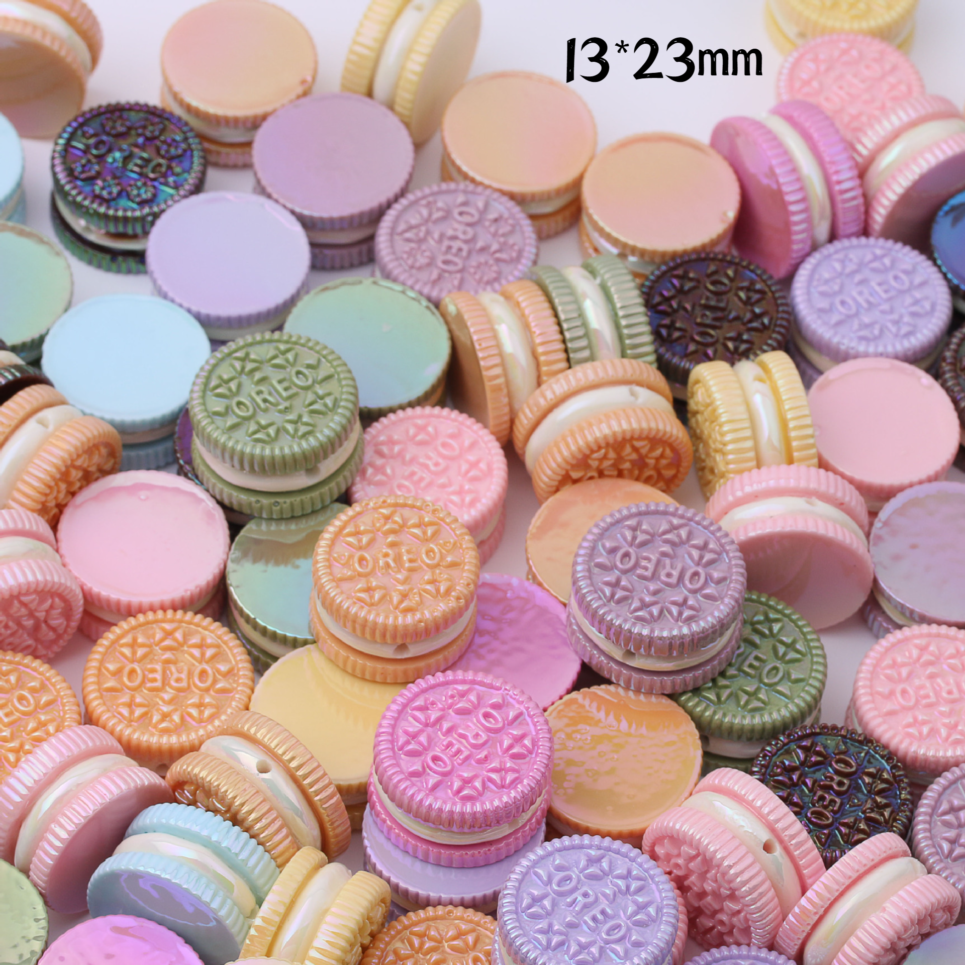 UV-coated Macaron-filled Cookies Acrylic Straight-hole Beads - Beadable Cat
