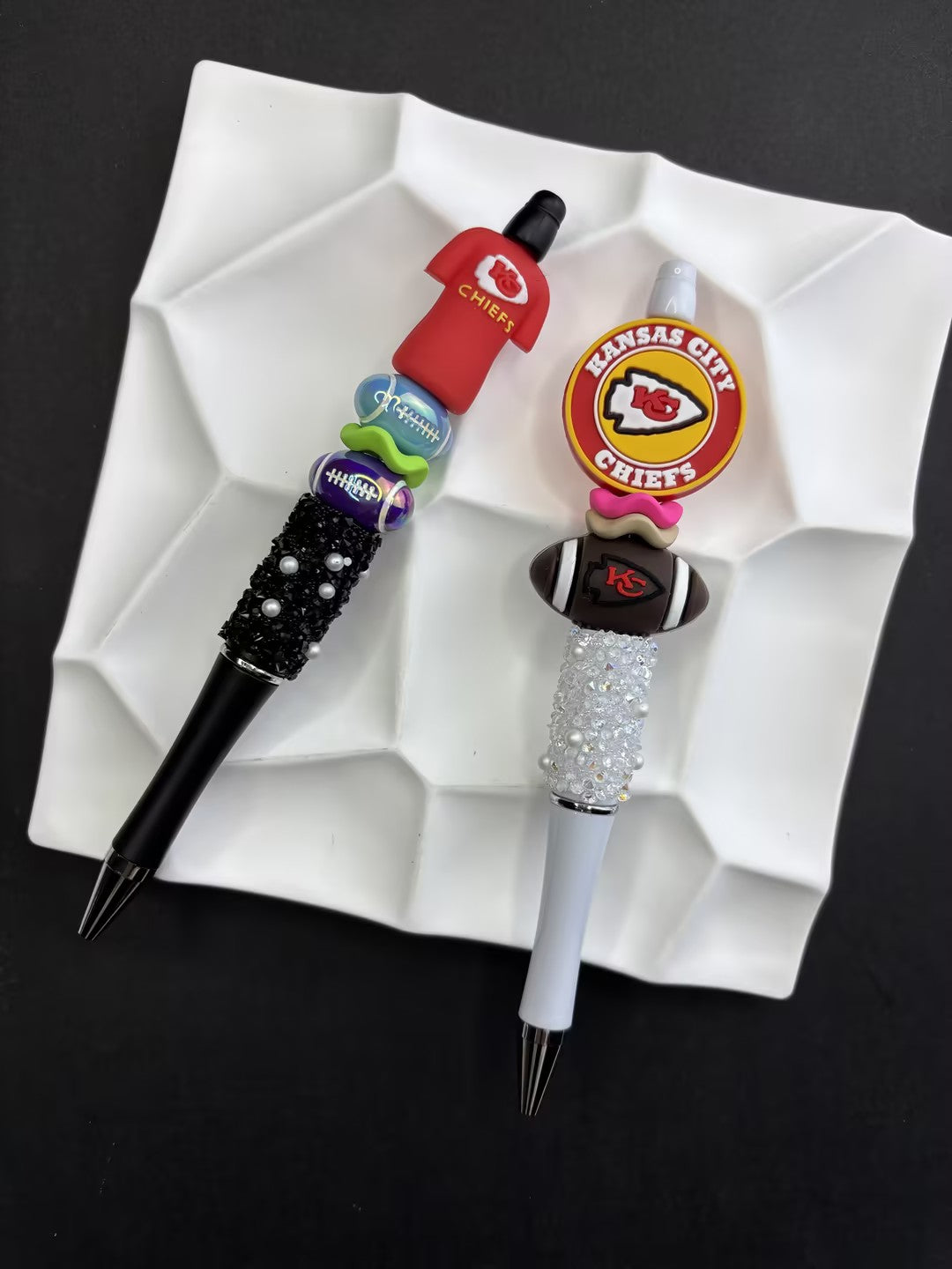 NFL Team Silicone Bead Set –NFL Team Combo Packs | DIY Sports Fan Bracelet & Keychain Craft Bead