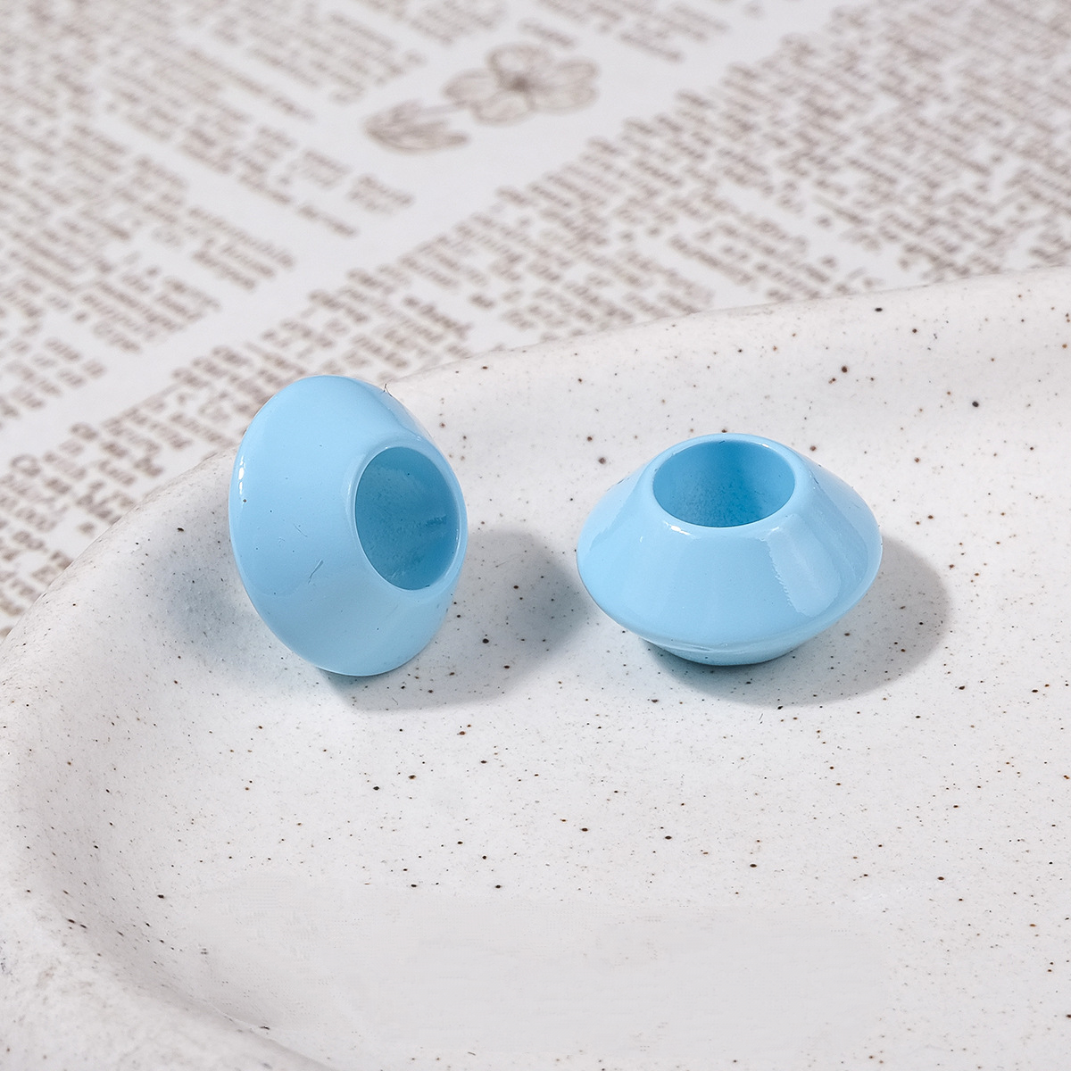 7.3mm Large Hole UFO Saucer Acrylic Beads - 16mm Lacquered Chunky | Acrylic Bead for DIY Bracelet Keychain Jewelry Making