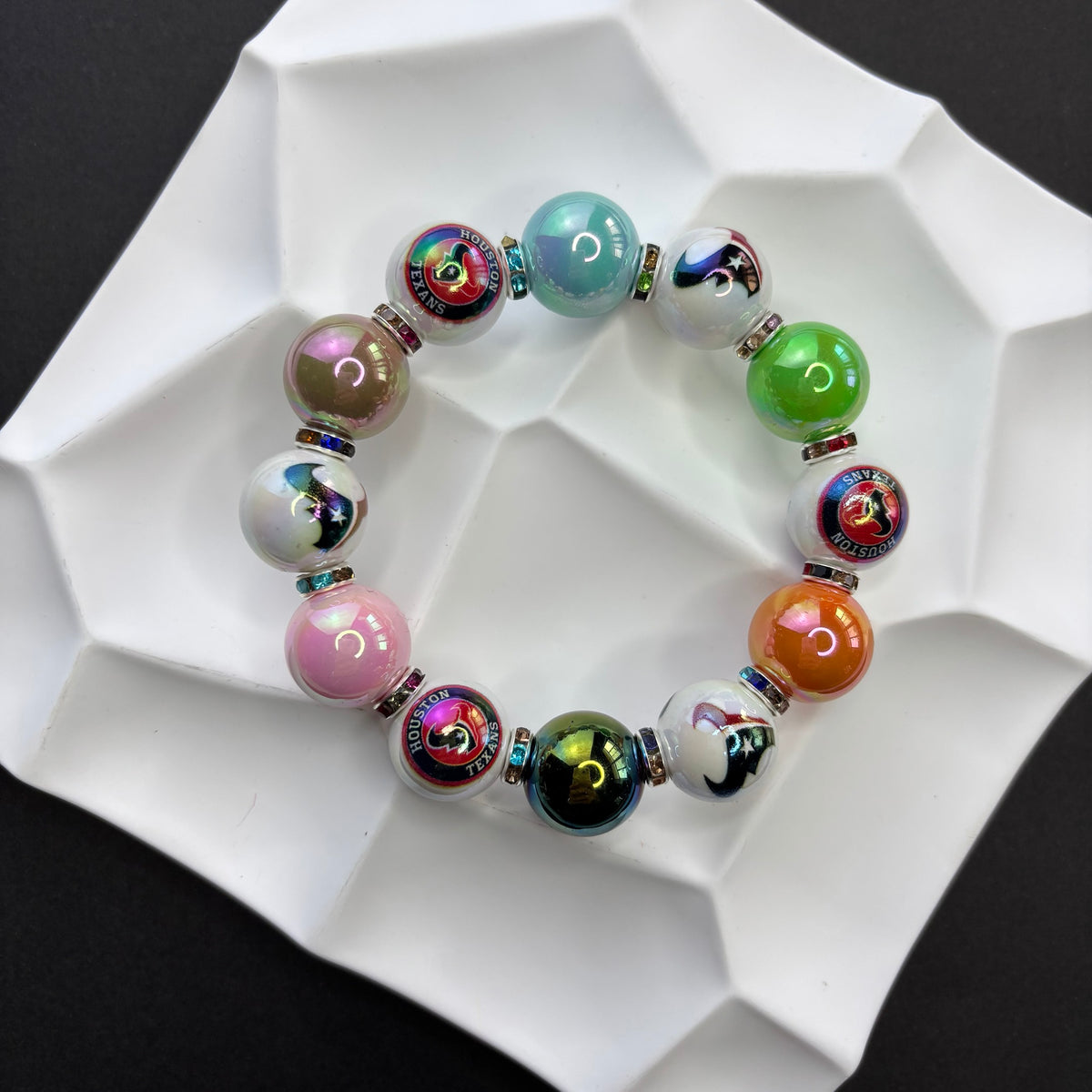 NFL Team Beaded Bracelet – Silicone & Acrylic Beads Fan Jewelry | DIY Sports Fan Bracelet & Keychain Craft Bead